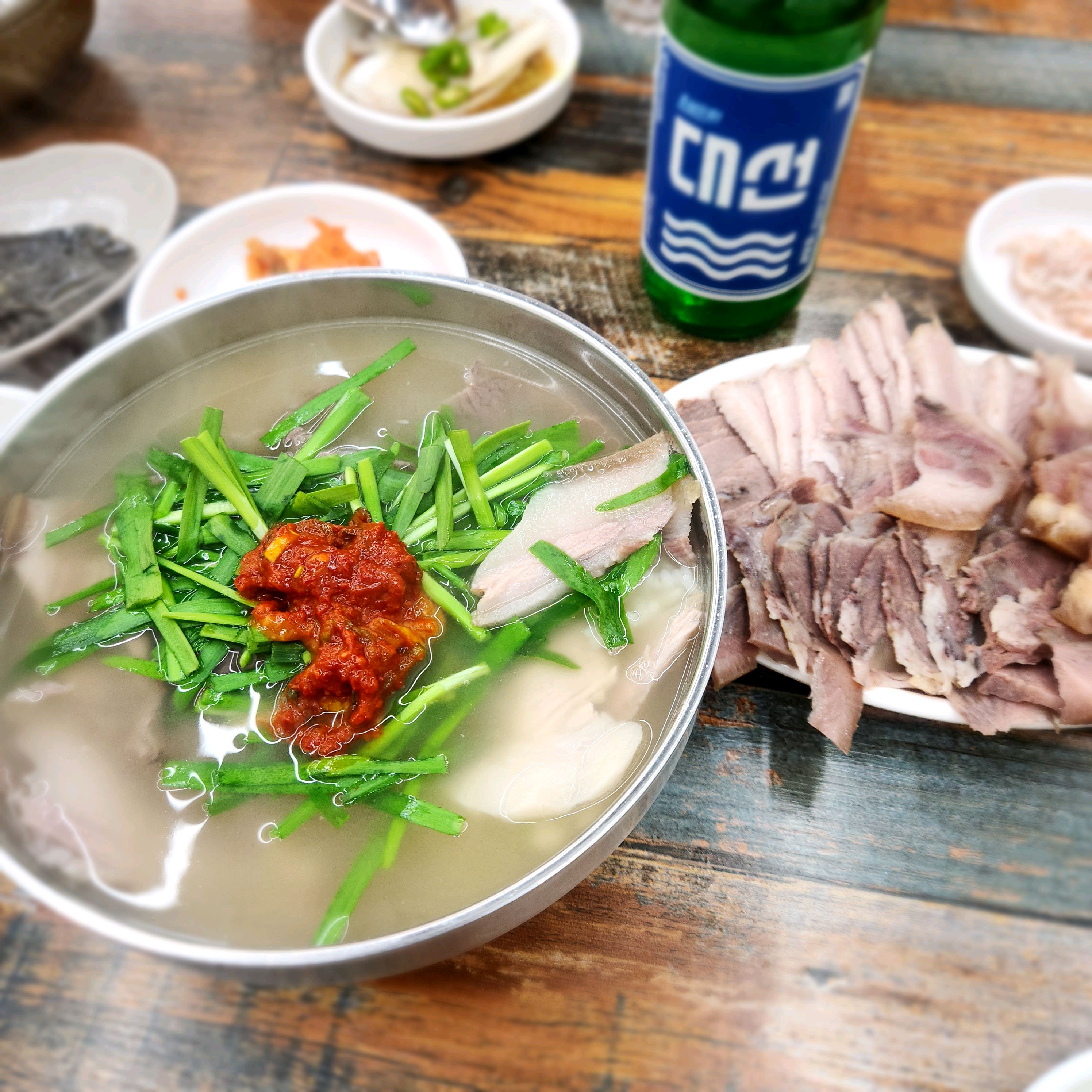 [부산역 맛집 괴정집 괴정돼지국밥&머리수육] 직접 가본 로컬 리뷰