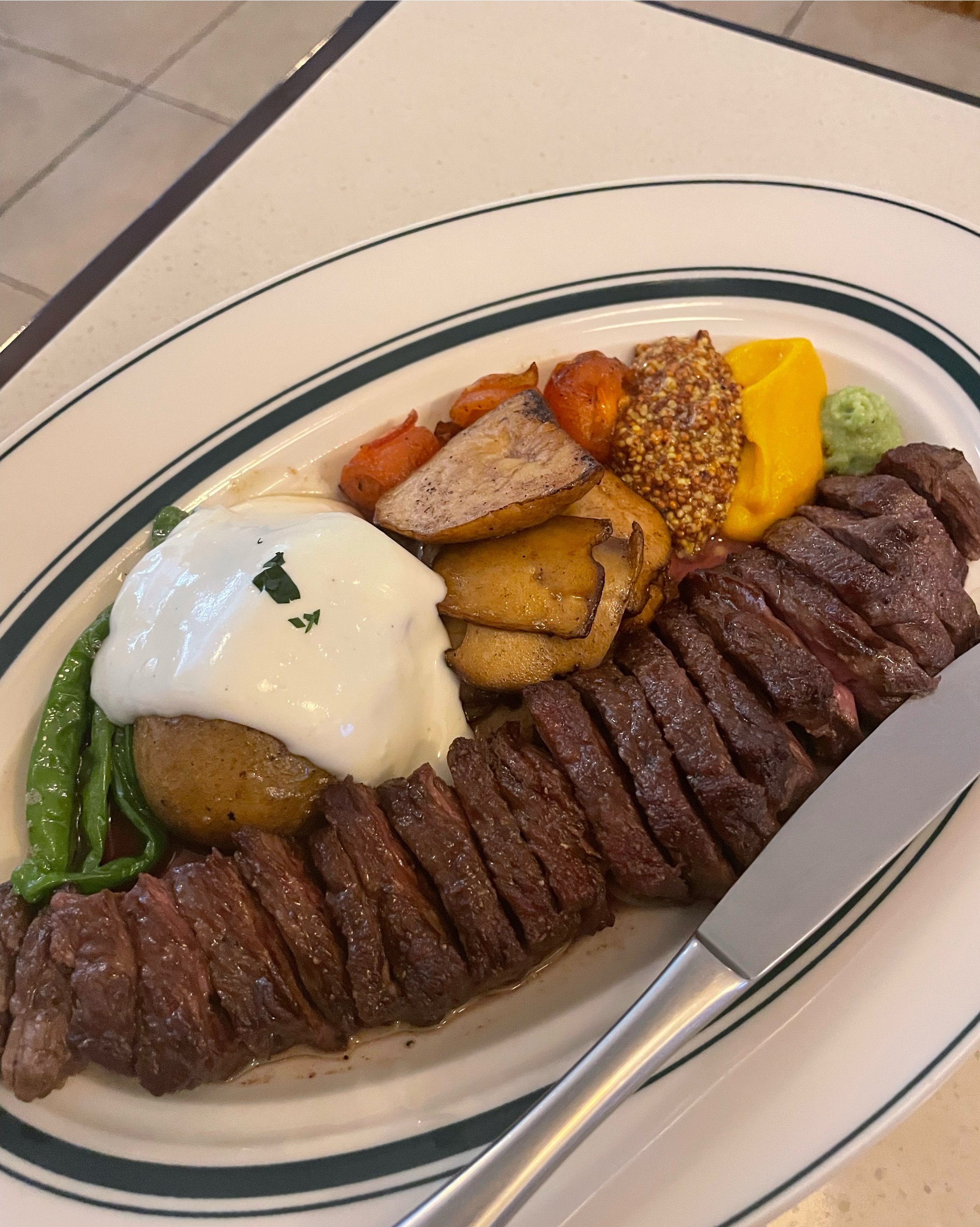 미국 레스토랑에 온 느낌이었던 포크너 ☺️ - 미금역 맛집 포크너 분당점