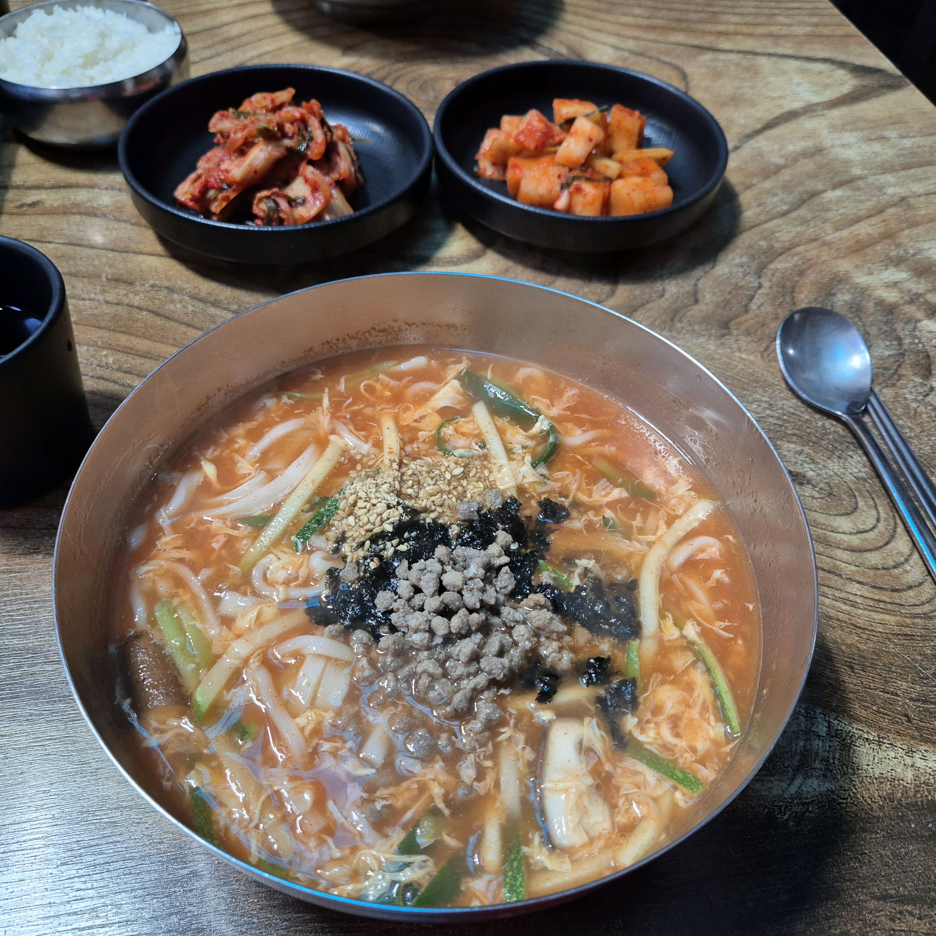 [강릉 맛집 벌집] 직접 가본 로컬 리뷰