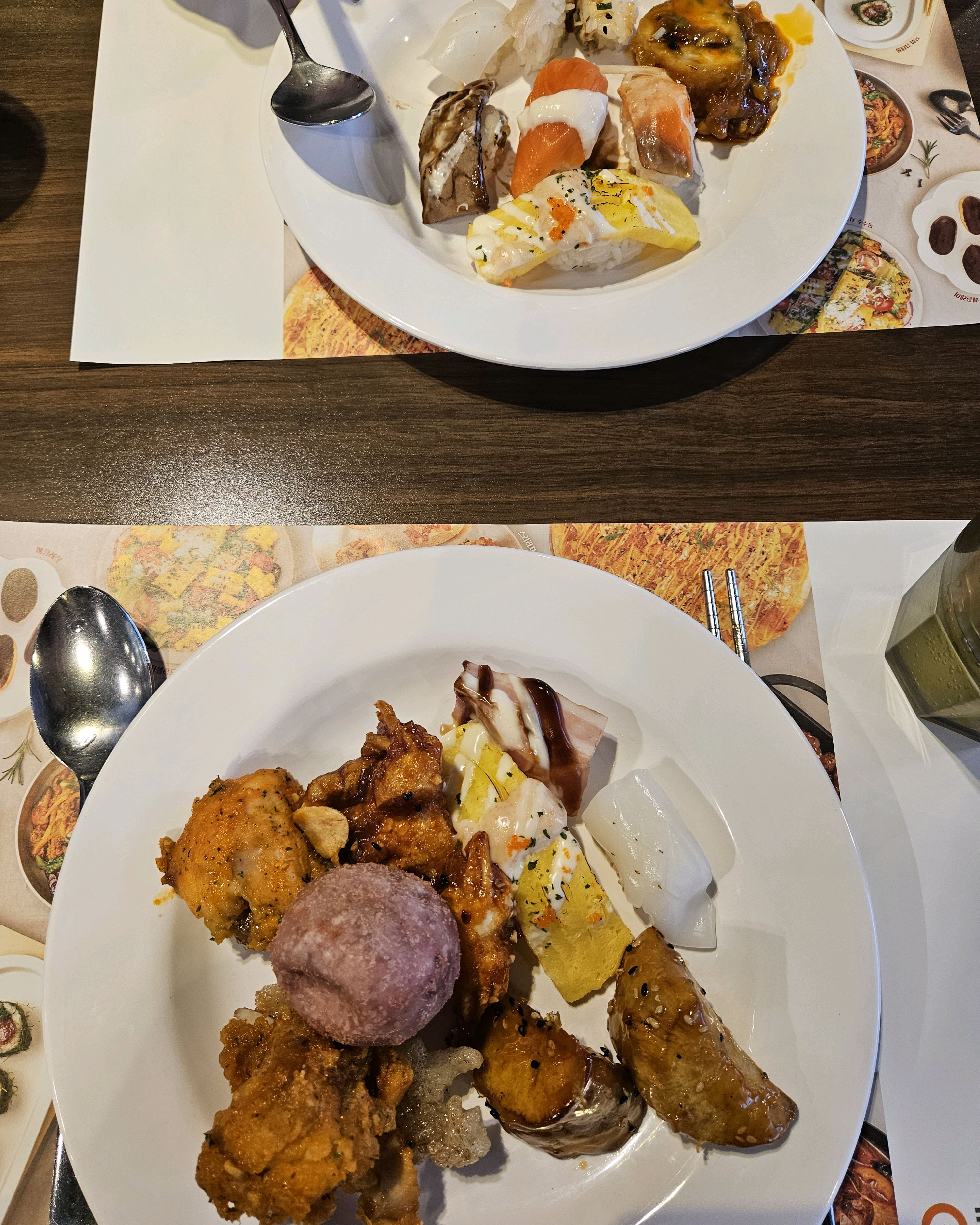 친구랑 같이 크리스마스 이브에 저녁먹으러 진짜 오랜만에 쿠우쿠우 방문했네요!! 가성비 뷔페