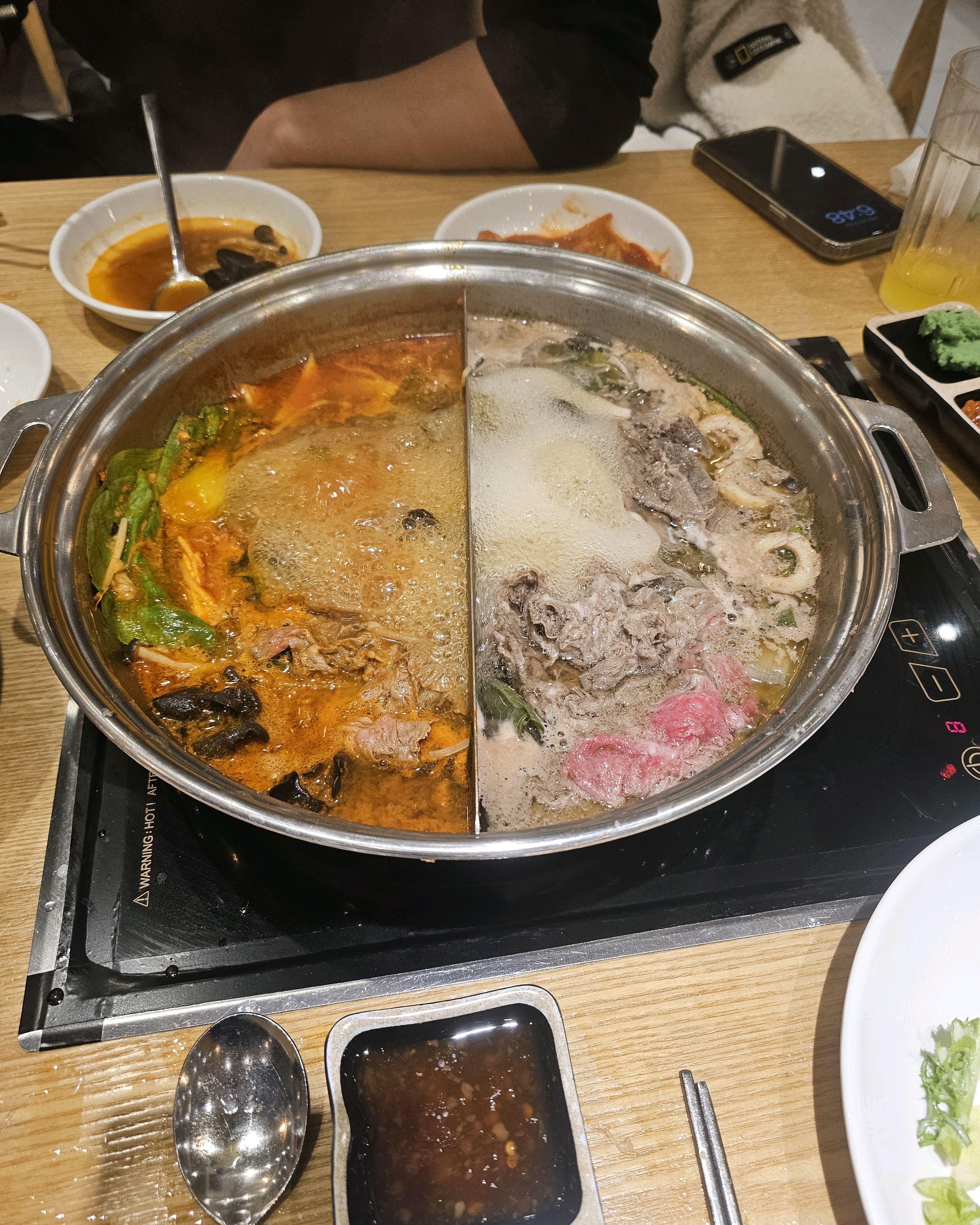 매장이 커서 사람이 많고 그렇지만 메뉴들이 엄청 좋아서 - 상인역 맛집 샤브20 상인점
