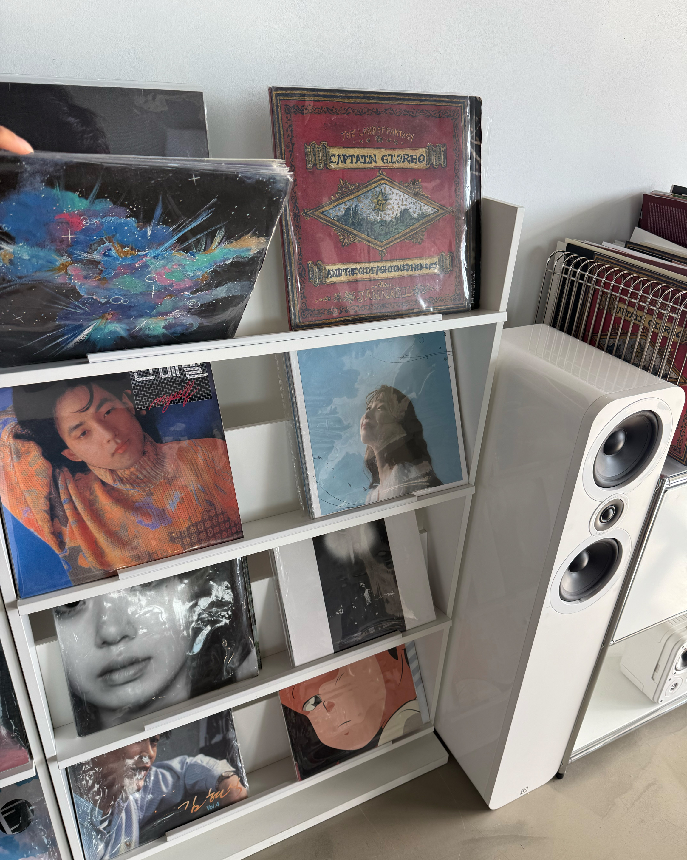 노래도 좋고.. 분위기도 좋고… 사장님듀 너무 친절하세요ㅠㅠ💖💖💖 다음에 제주도 놀러오면 