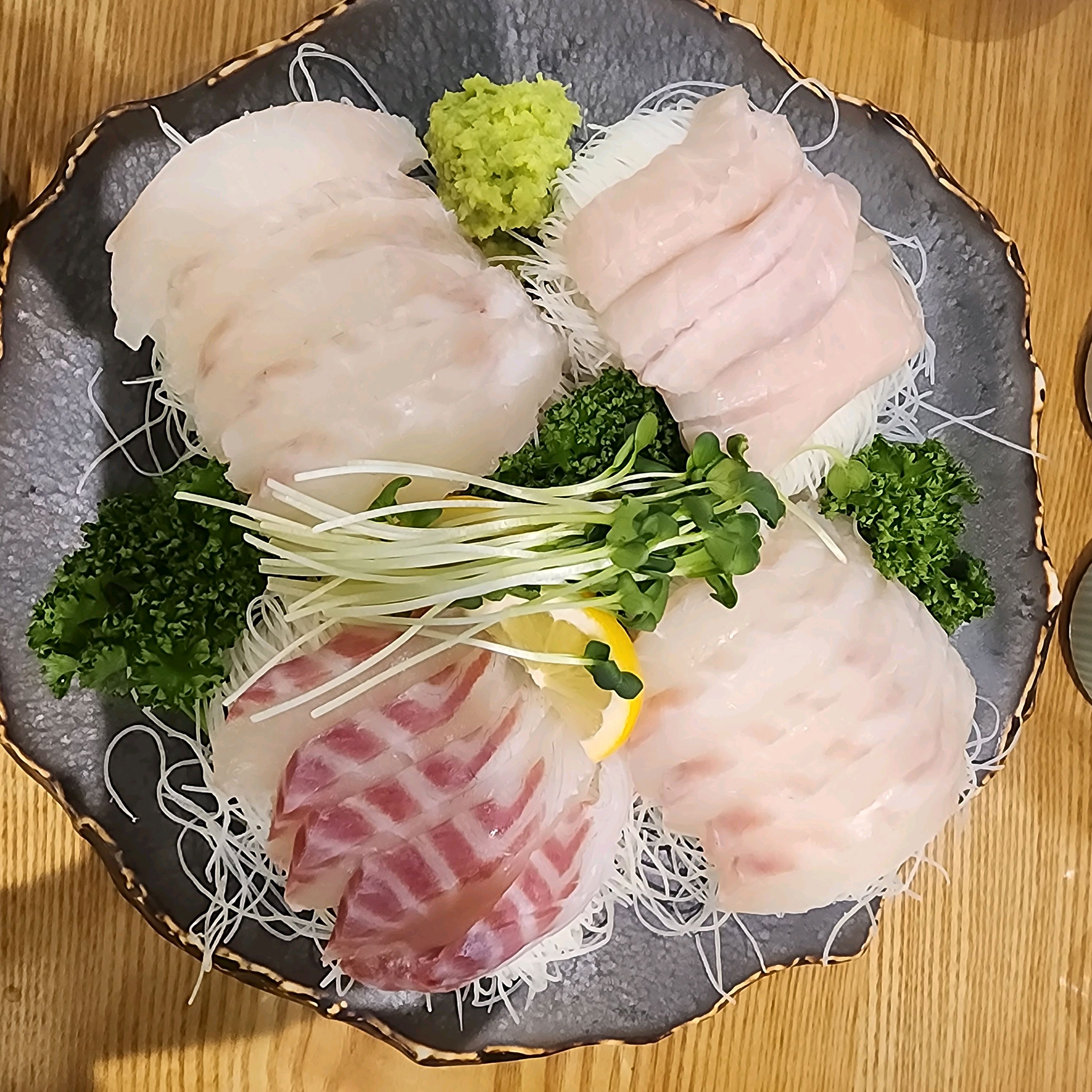 
길동역식당 상무초밥 길동점