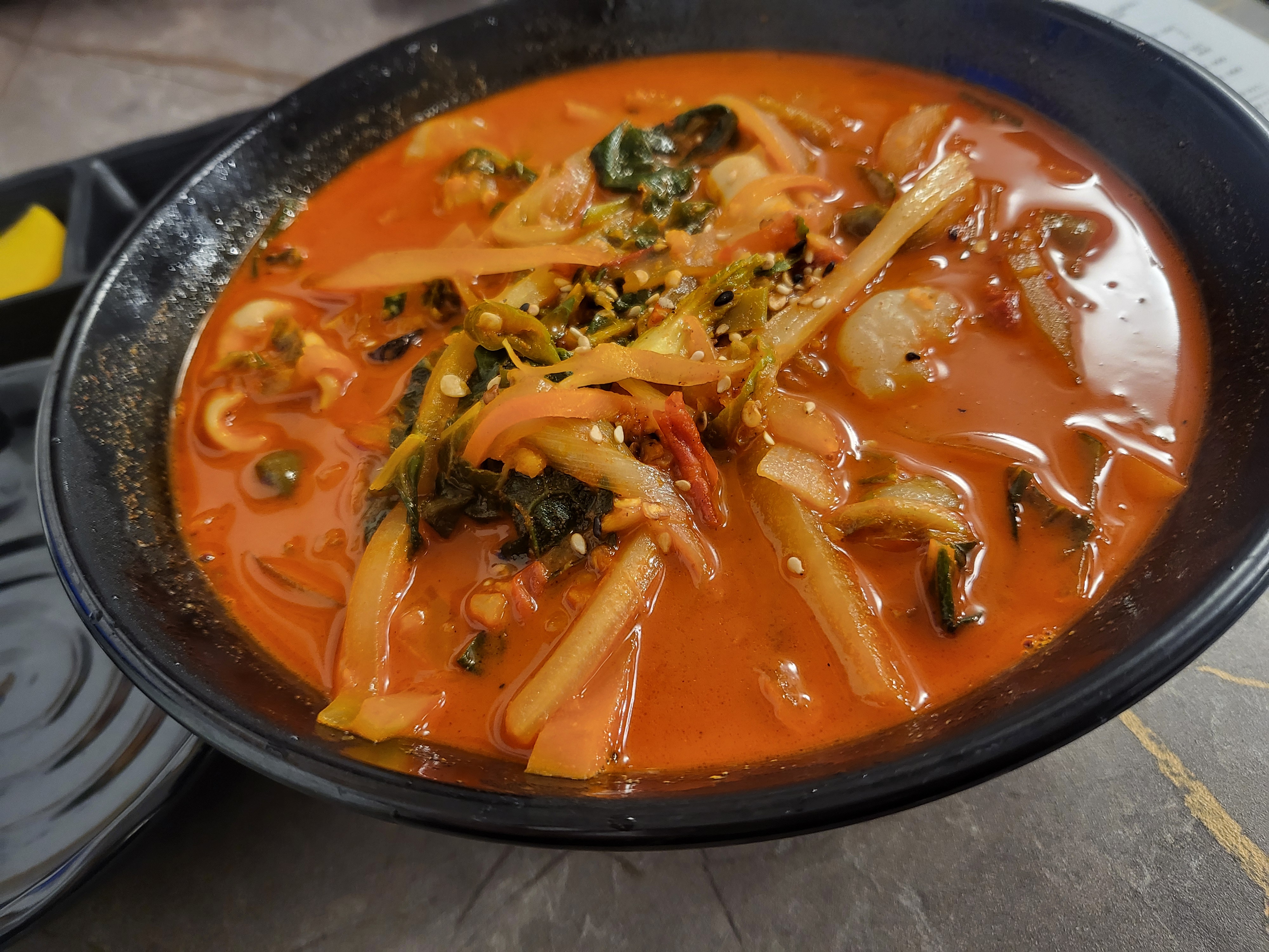 저희집근처에 짬뽕맛집이있다는거 이건 행운아닌가요 사장님분들도 너무친절하시고 음식도 다 너무