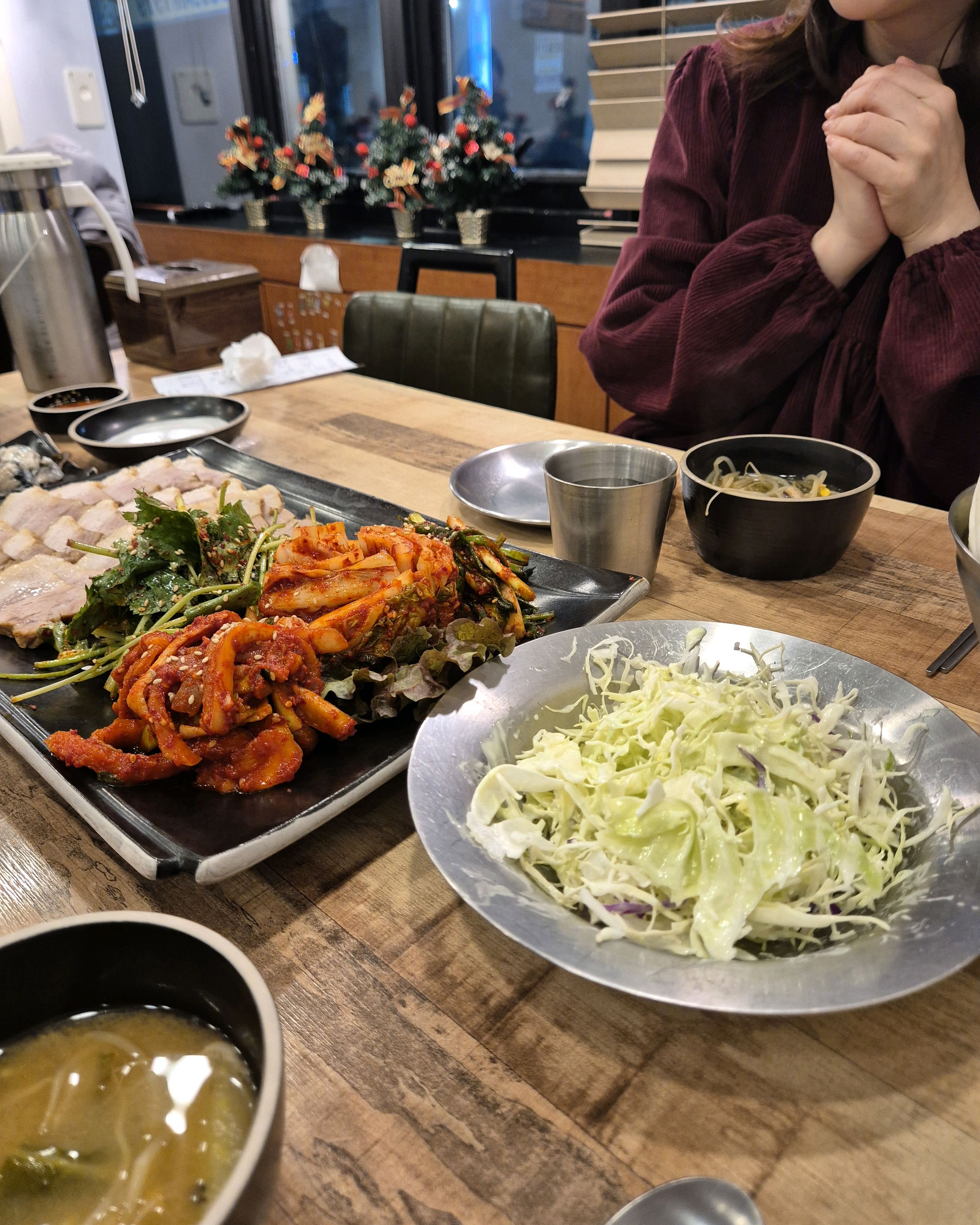 1979에서 굴보쌈 소를 시켜먹었습니다 - 권선동 맛집 보쌈1979 본점