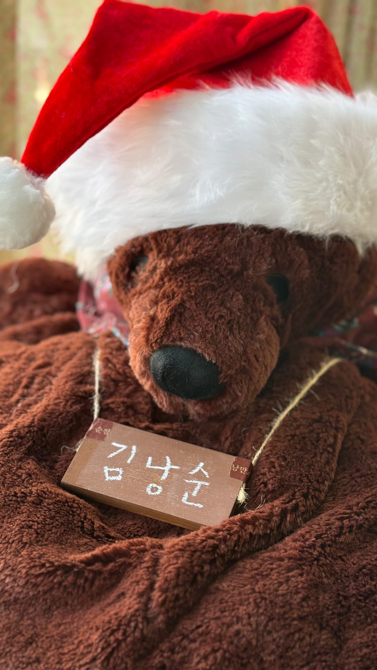 인테리어가 정말 이뻐요 소품도 특이해요 👍 - 대전 맛집 낭만과순정