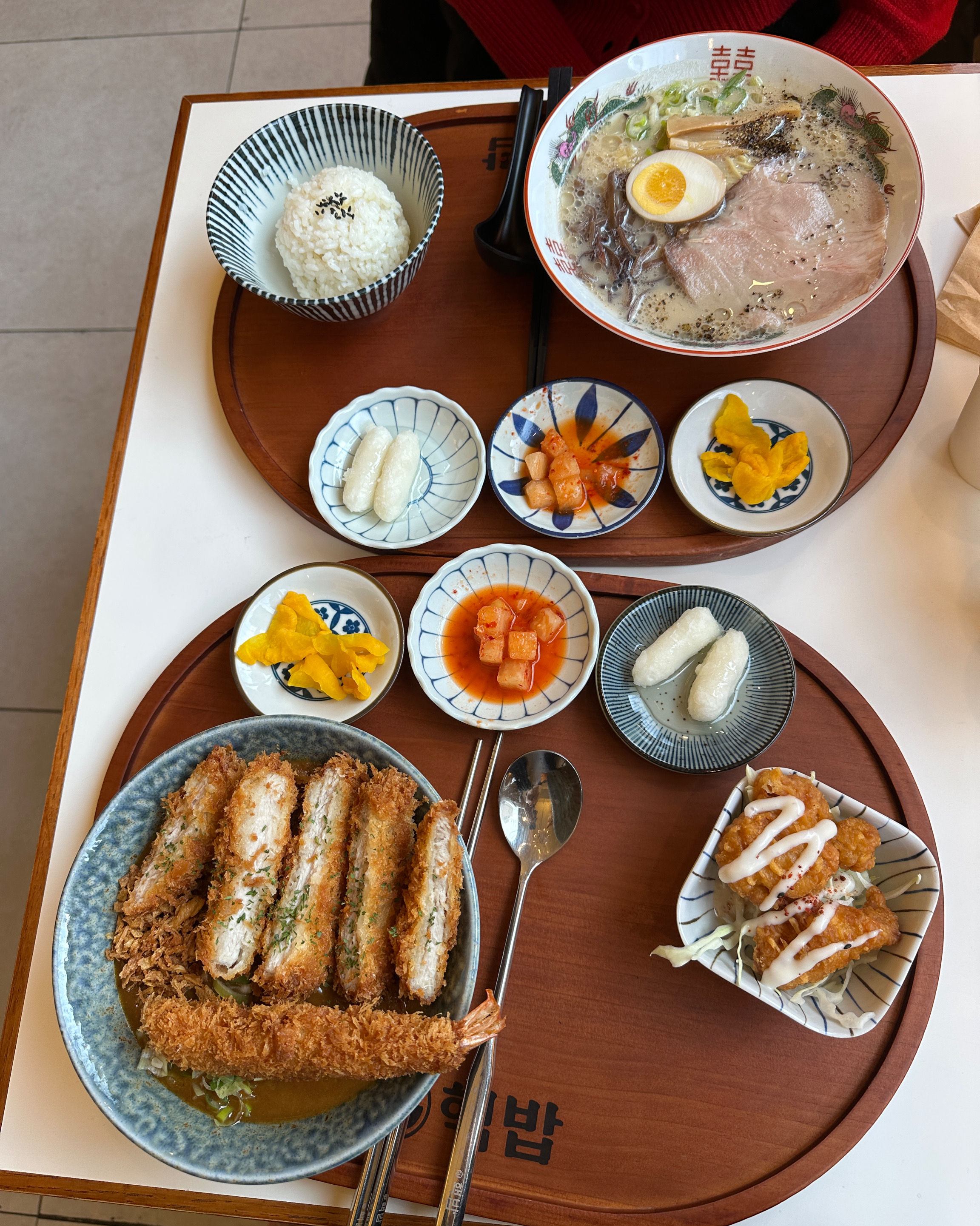 
독바위역식당 핵밥 연신내점