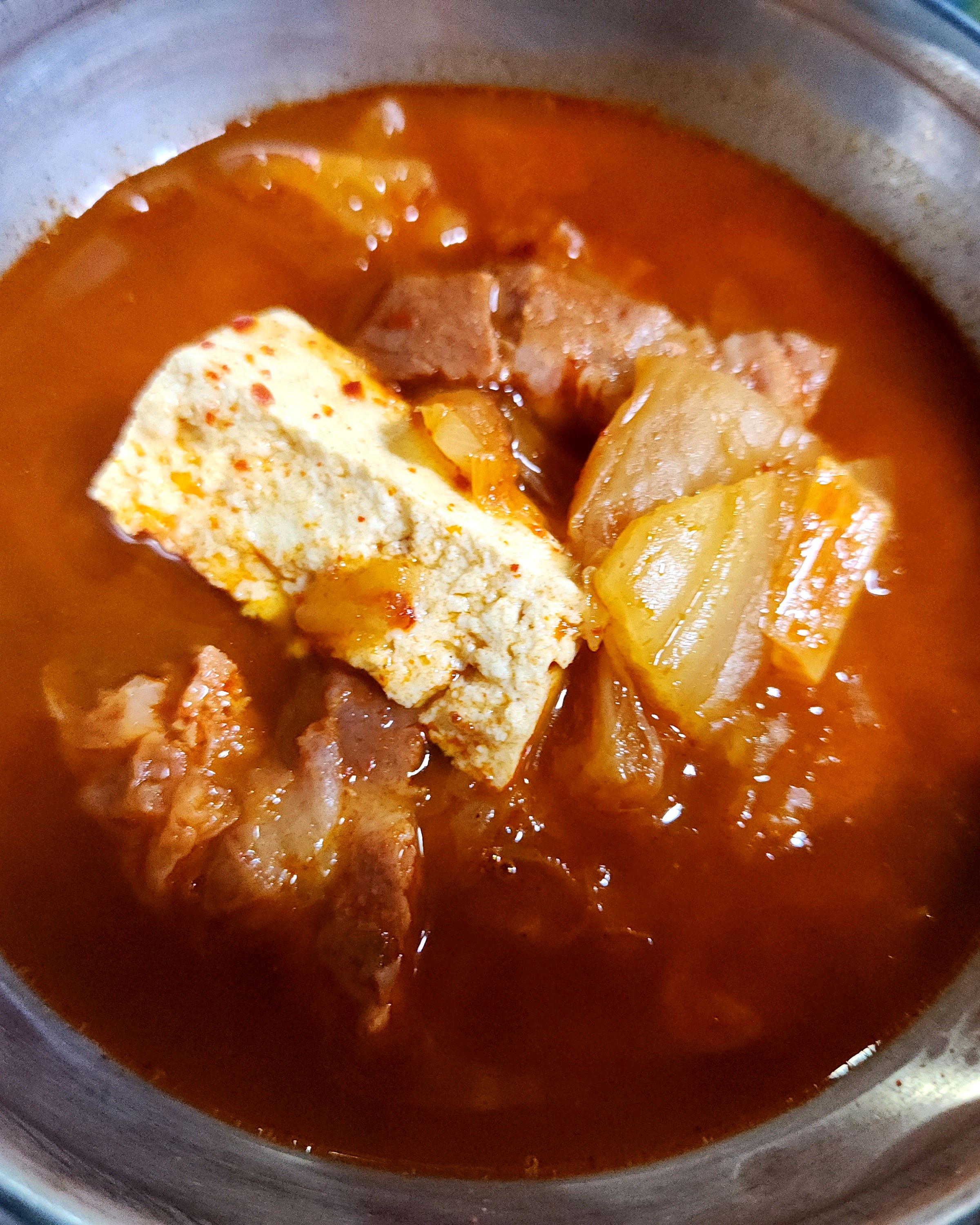 몇번 와본 명동찌대마을 김치로 만든 음식은 맛이 없을수 없죵 - 천호동 맛집 명동찌개마을 천호점