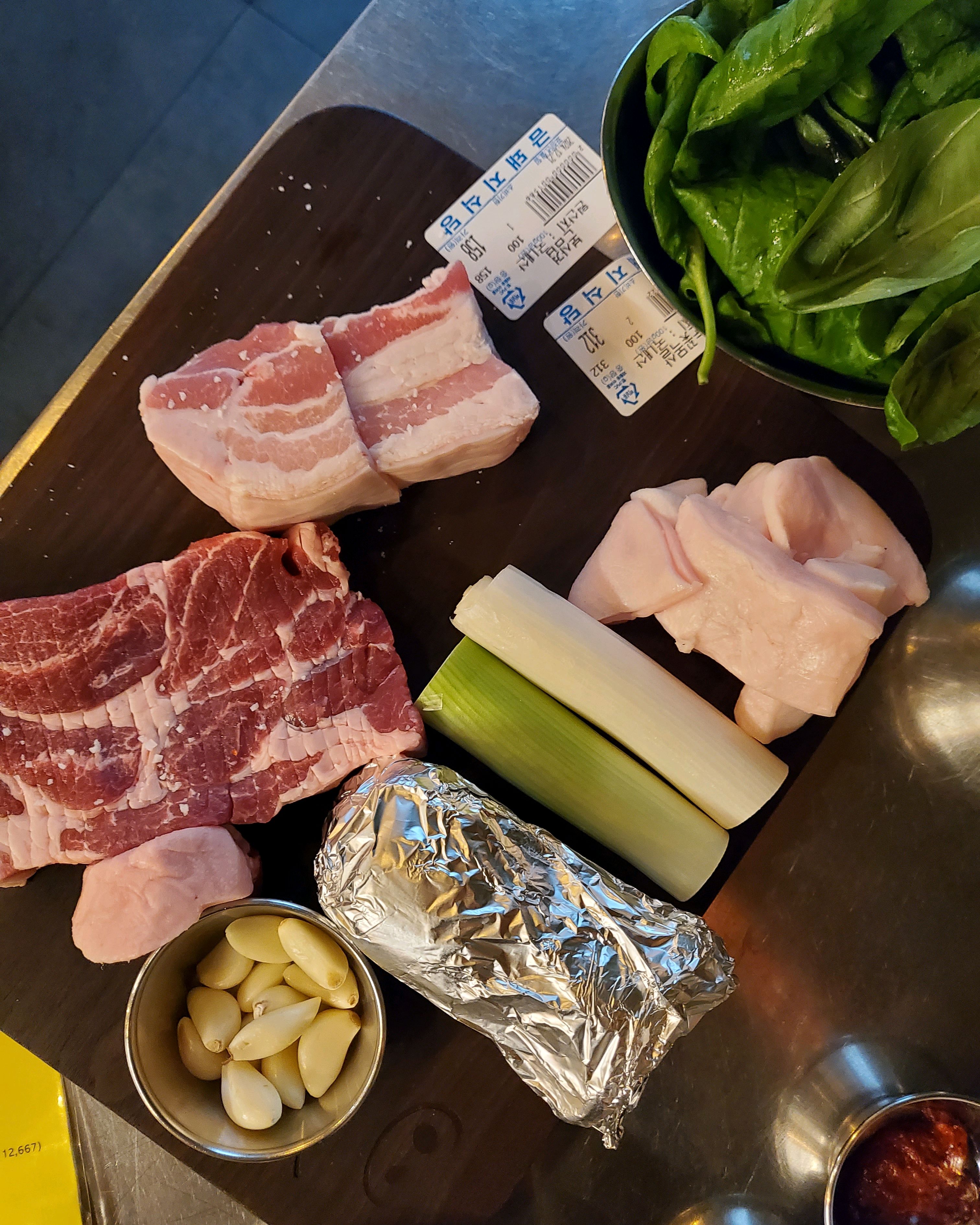  약수역 맛집 금돼지식당