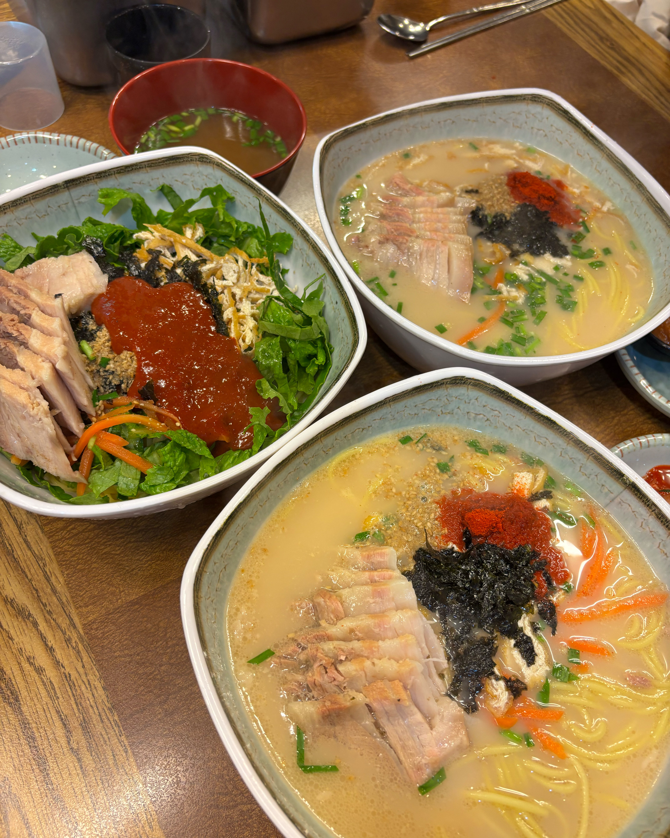 맛있게먹었어요! 비빔보다는 국물있는 - 제주 맛집 국수만찬