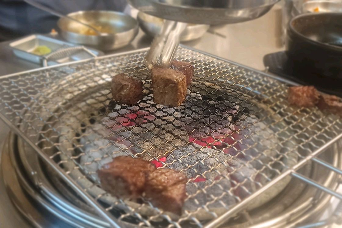 
고덕역식당 우대포 고덕역점