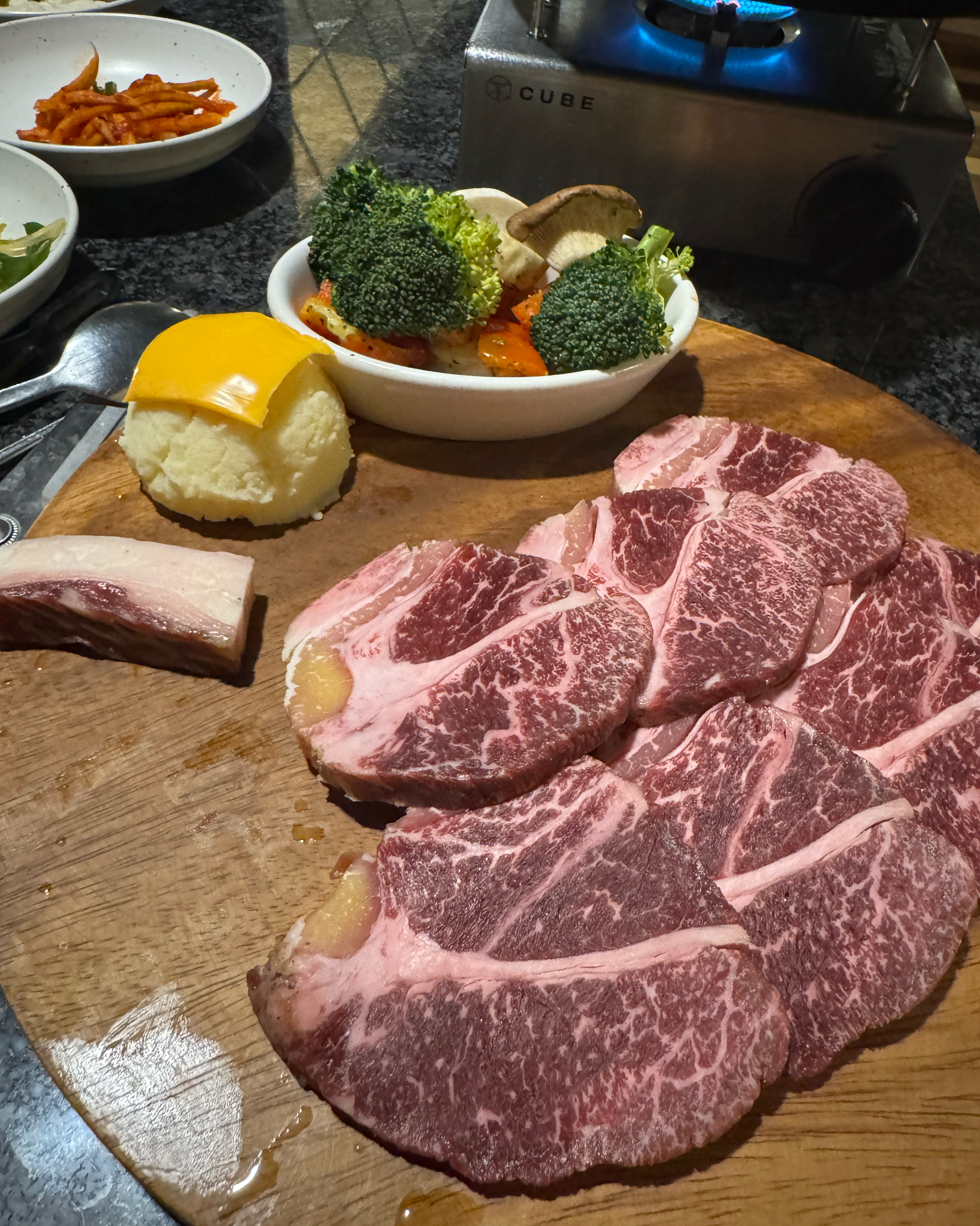 Dongdaemun History & Culture Park Station Restaurant Uyukmi