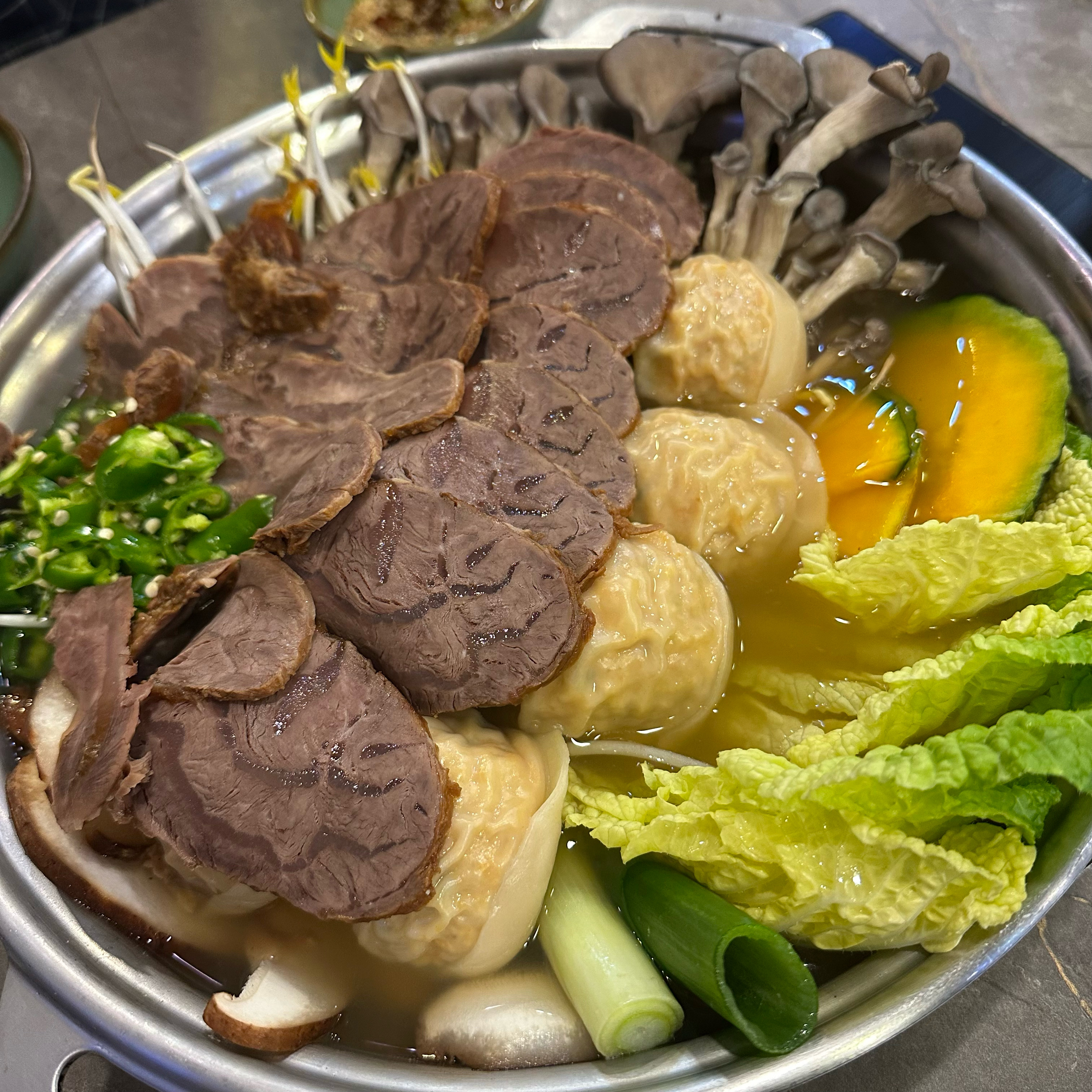 
행당역식당 만두전빵
