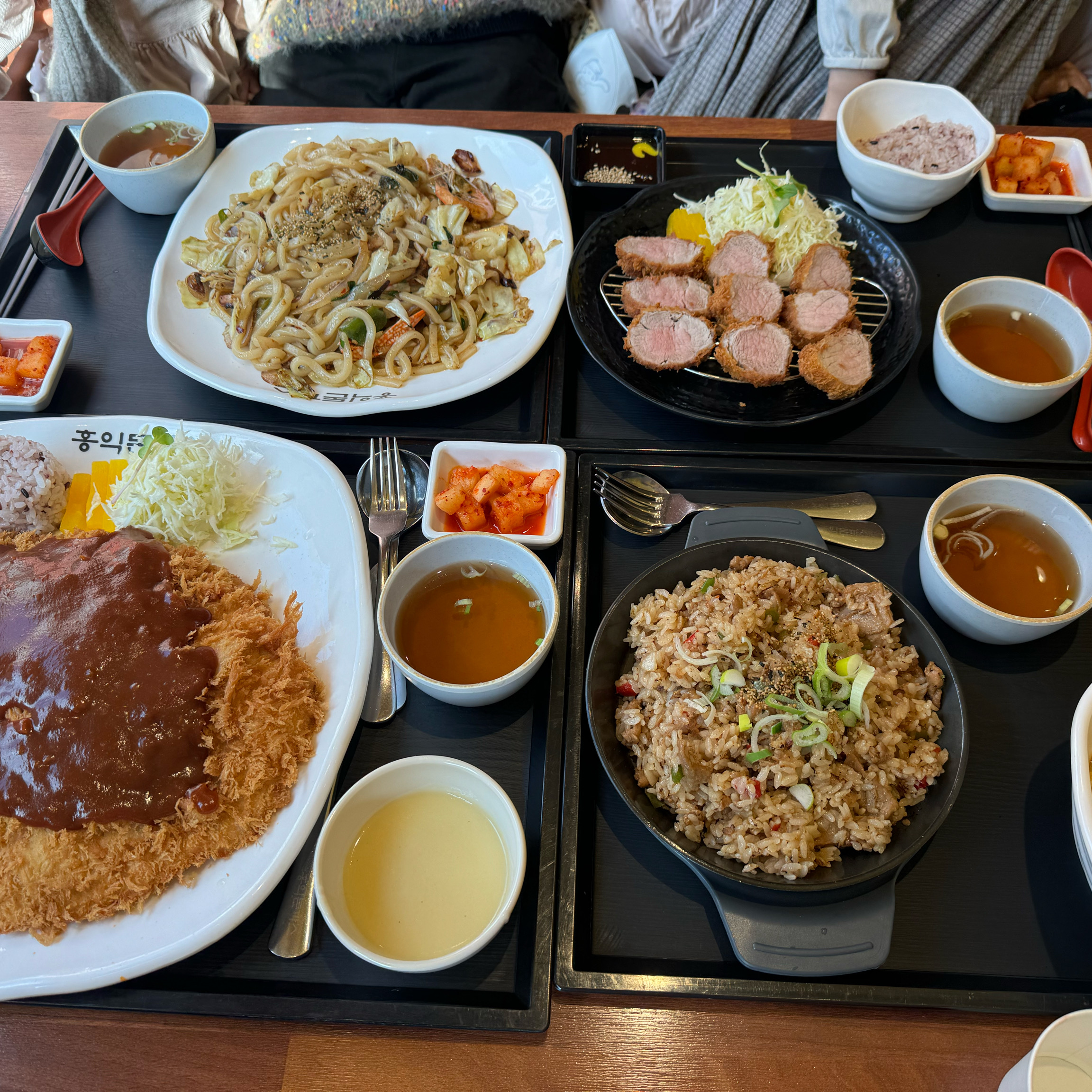 홍익돈까스 금오산점! 생겨서 너무 좋아요˃̵͈̑ᴗ˂̵͈̑ - 구미 금오산 맛집 홍익돈까스 구미금오산점