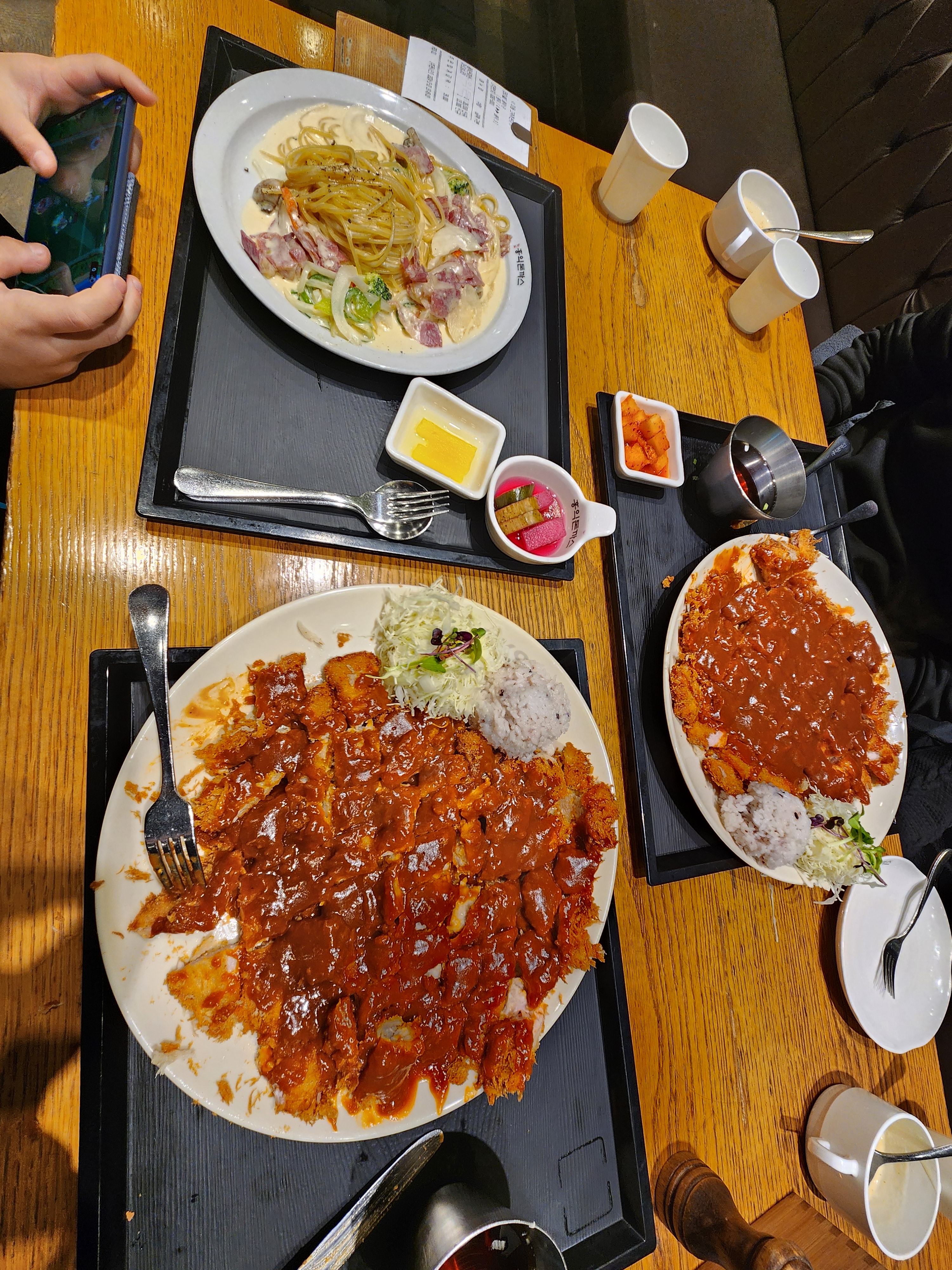 돈까스가 어마어마하게 커요 - 매탄동 맛집 홍익돈까스 매탄점