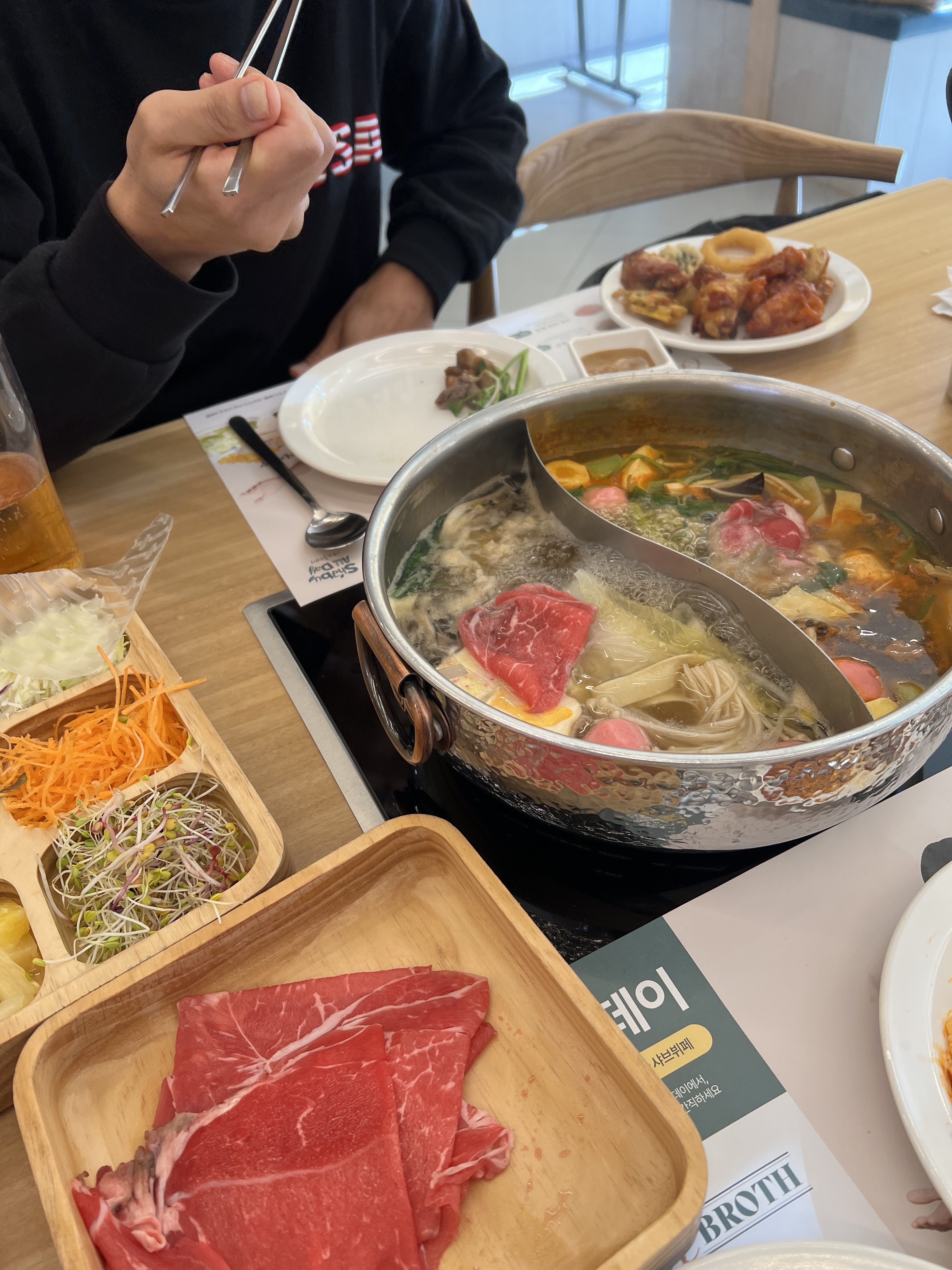 호텔식 샤브뷔페 맞네요! 먹을게 정말 많은 포항맛집 👍🏻 어른/아이, 남녀노소 호불호 없겠