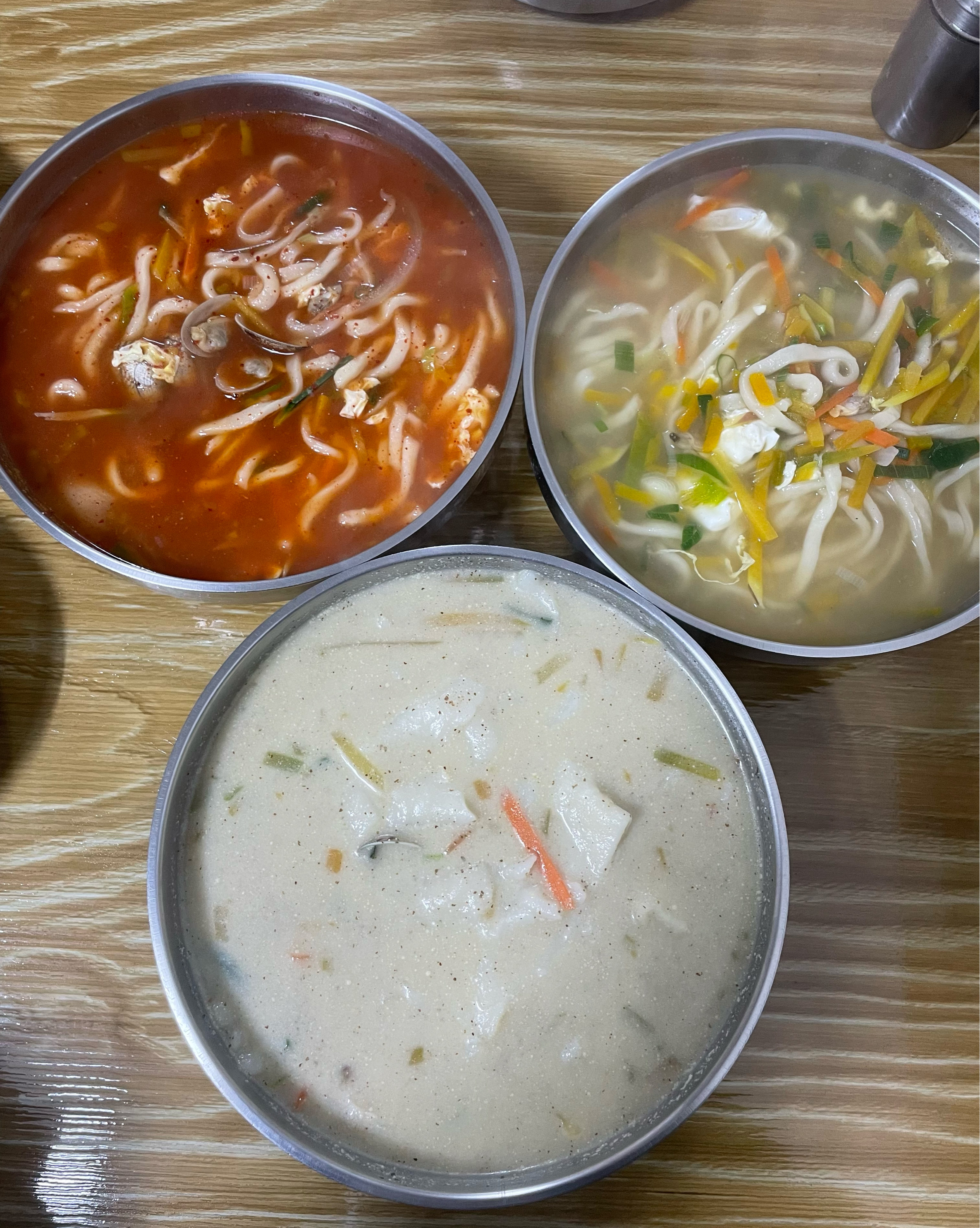 Mosan Sujebi, a famous restaurant in Baebang Station
