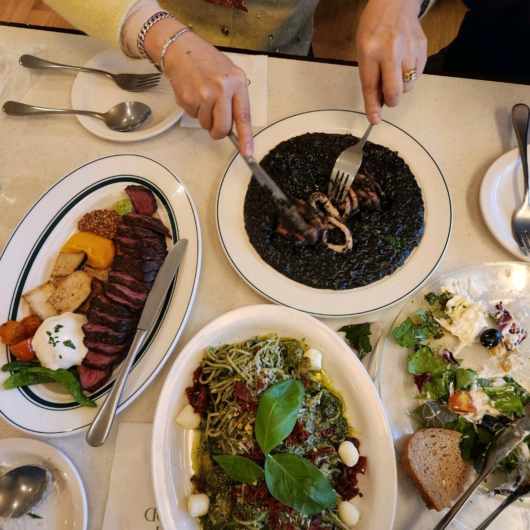 맛있는 포크너의 음식을 먹으며 와인한병과 아주 즐거운 시간을 보냈습니다~ - 범계 맛집 포크너 범계점