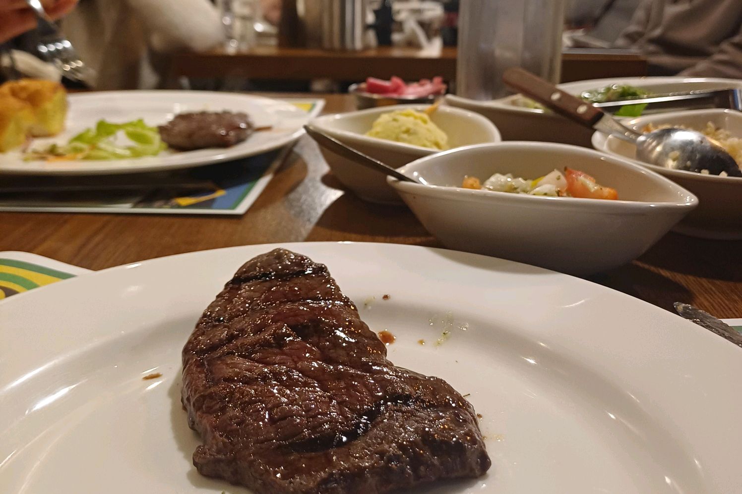 [홍대입구역 맛집 이빠네마그릴 홍대점] 직접 가본 로컬 리뷰