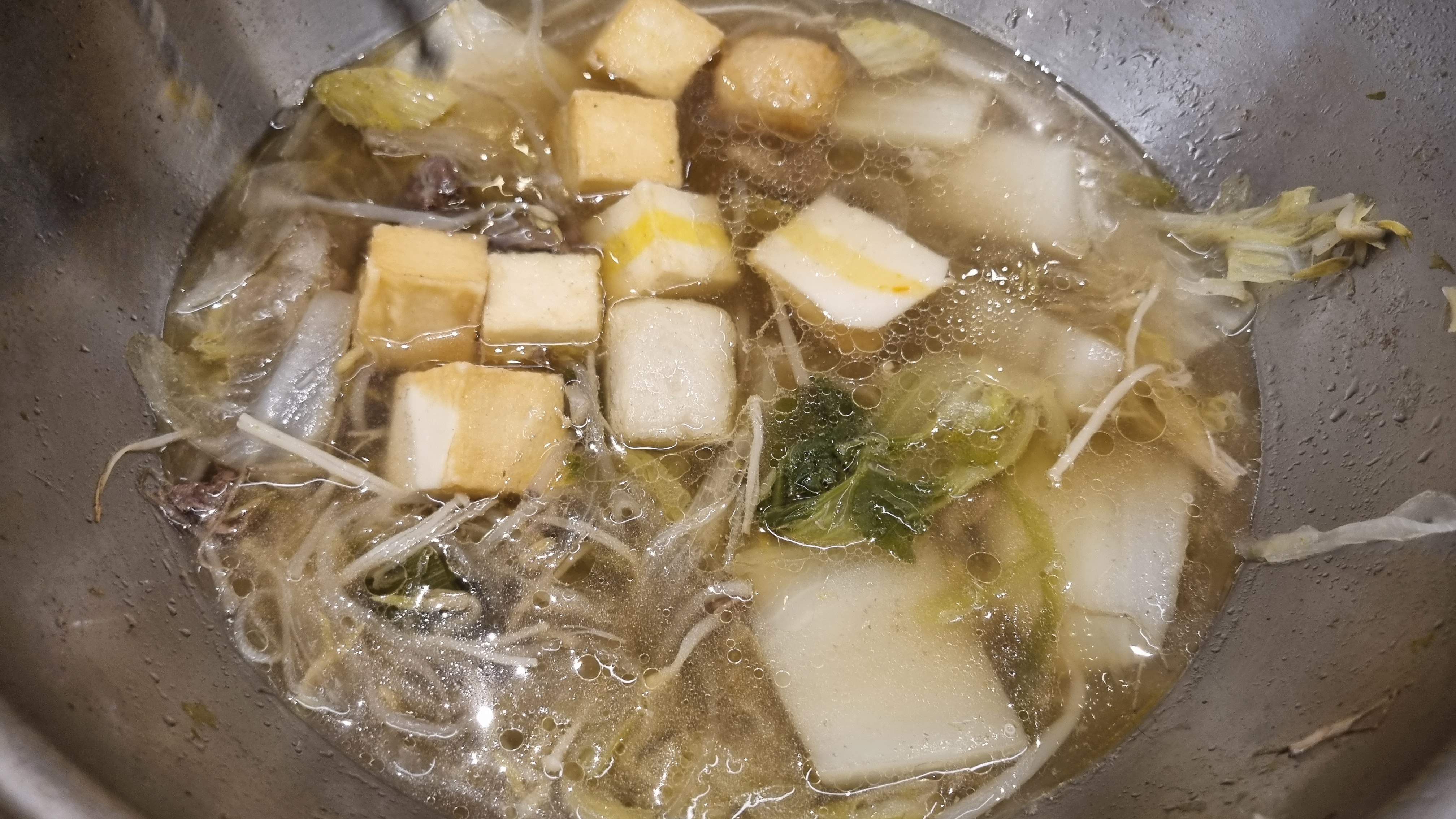 샤브샤브가 맛있고 신선해요. 먹다보니깐 순식간에 사라졌네요!! 고기 추가해서 먹었어요 - 연수동 맛집 소담촌 연수롯데마트점