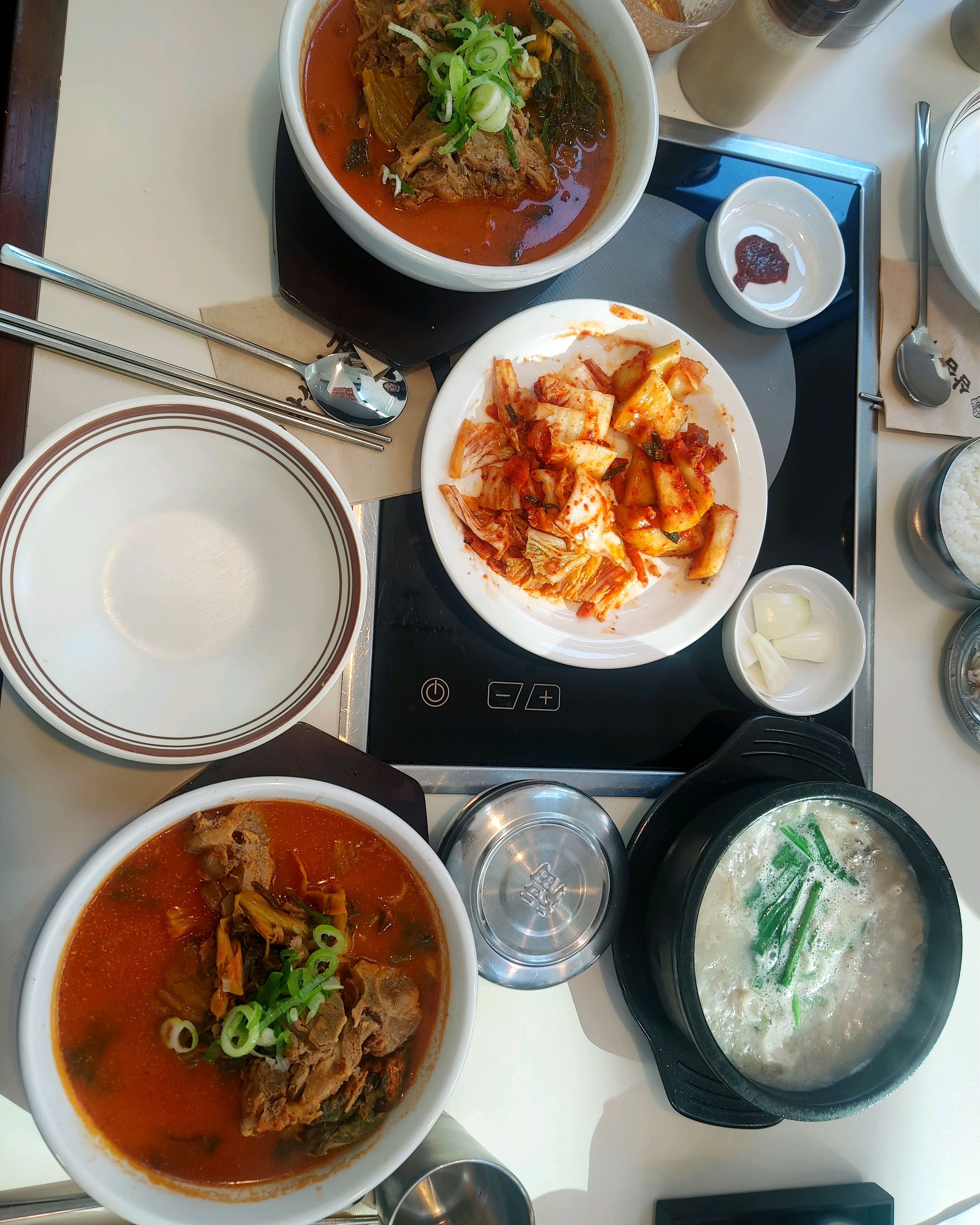 
화랑대역식당 삼삼뼈국 화랑대역점