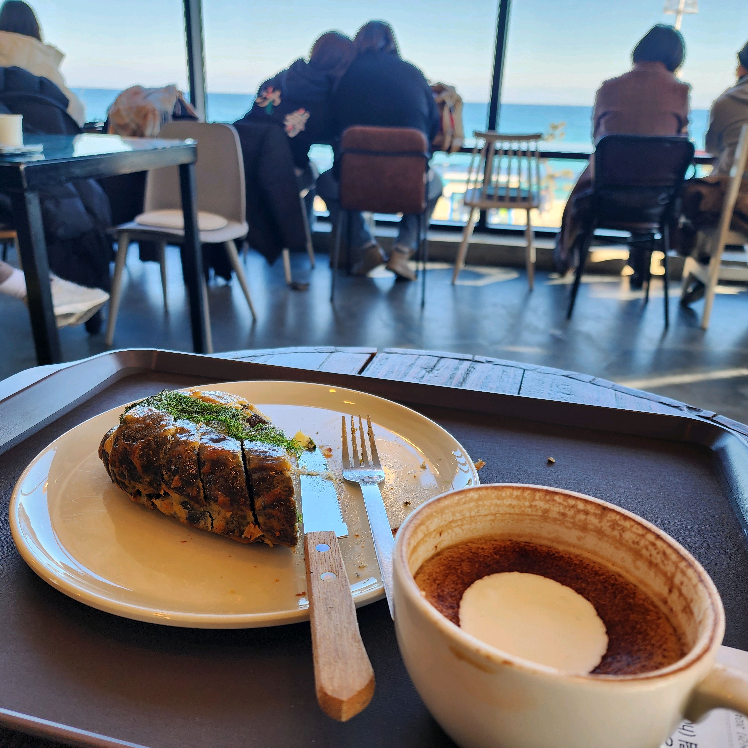 [강릉 맛집 롱블랙] 직접 가본 로컬 리뷰