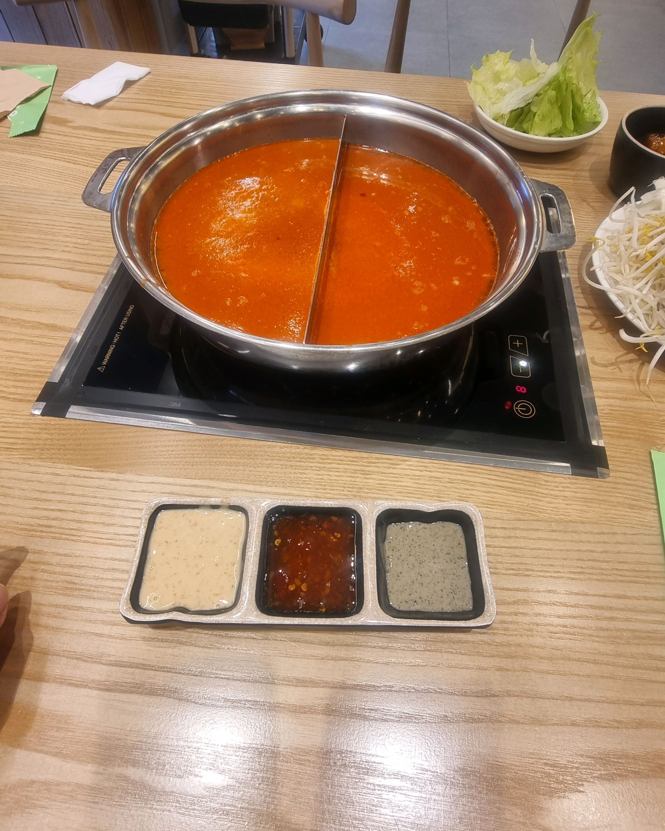 음식도 맛있고 최고입니다 직원분들도 - 수원 오목천동 맛집 샤브20 수원 권선구점