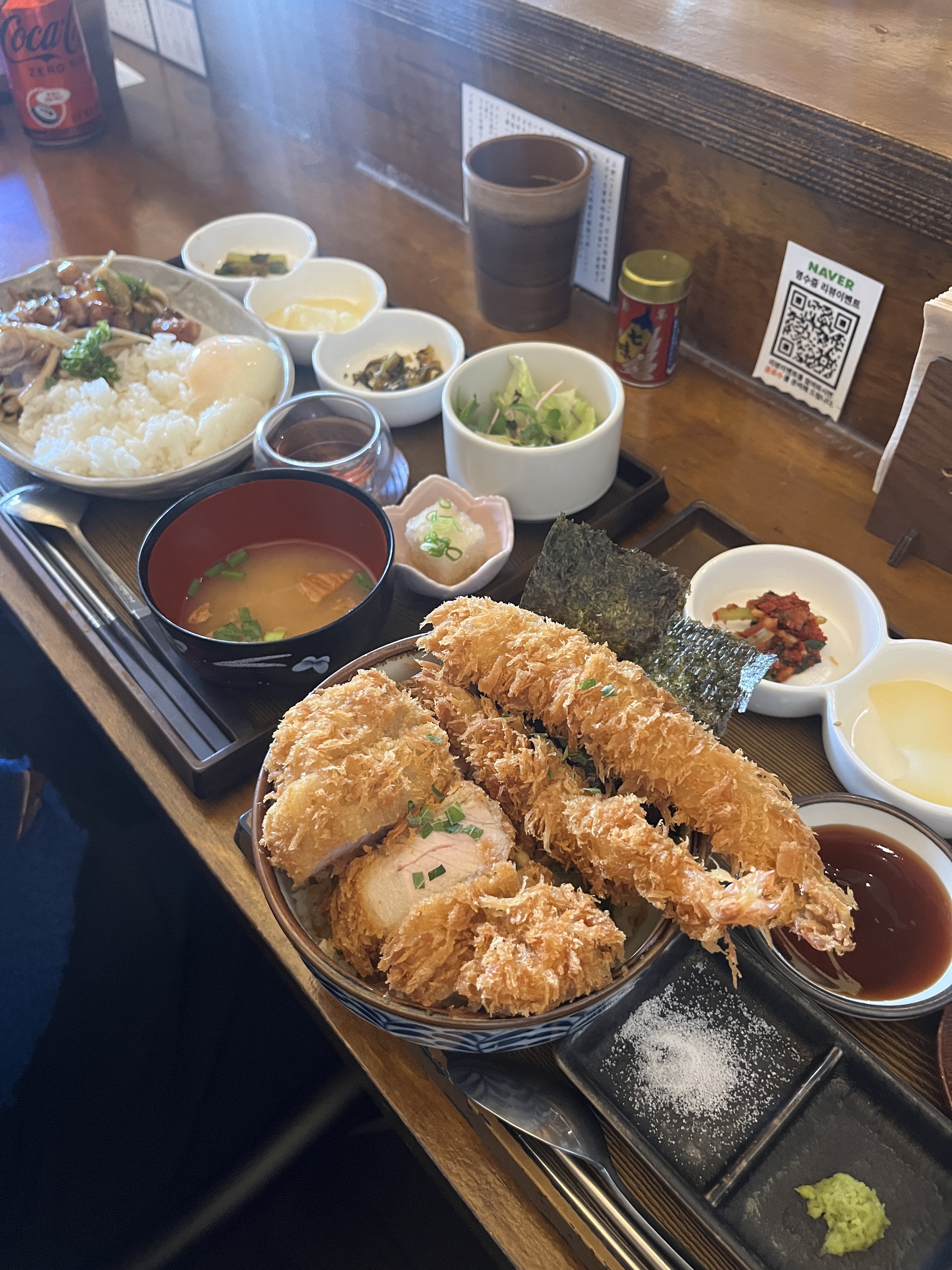 
삼각지역식당 우에노
