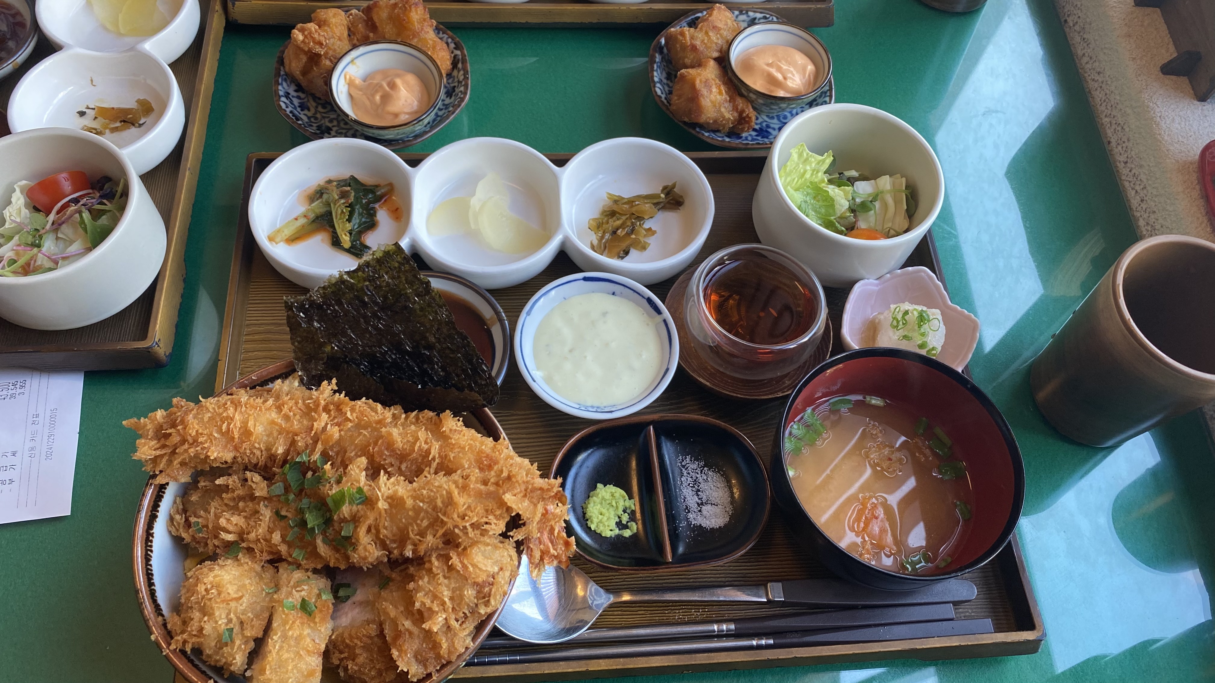 
삼각지역식당 우에노