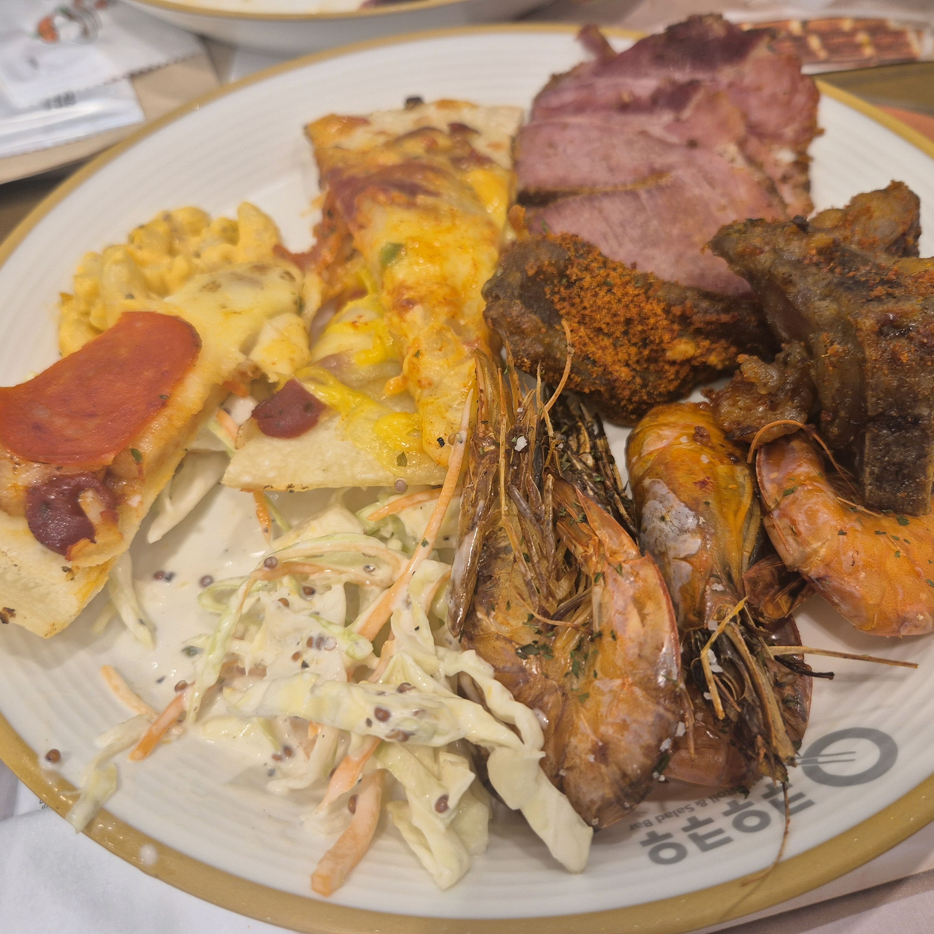 경주에서 가장 핫한 곳. 경주 쿠우쿠우. - 경주 용강동 맛집 쿠우쿠우 경주점