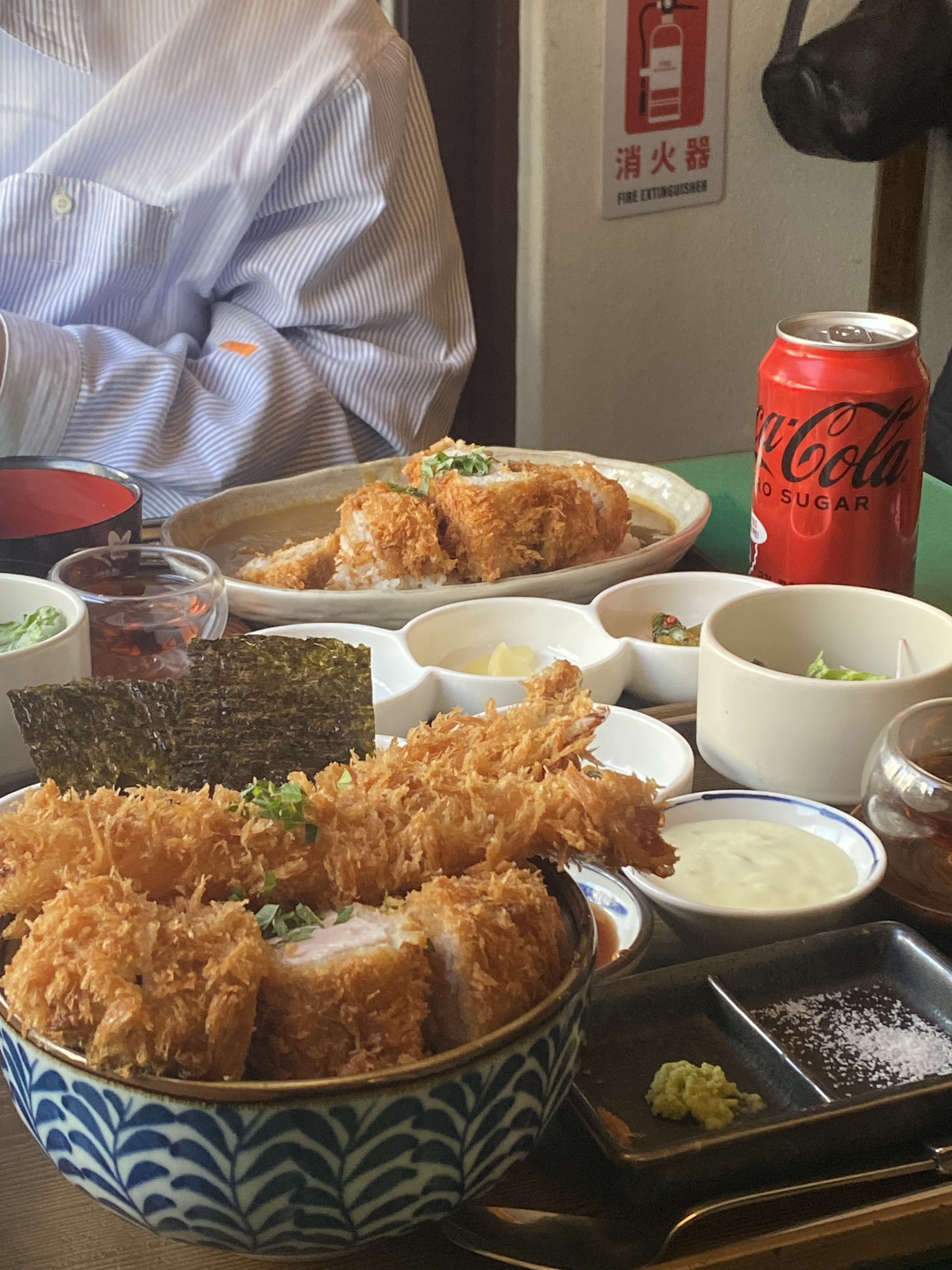 
삼각지역식당 우에노