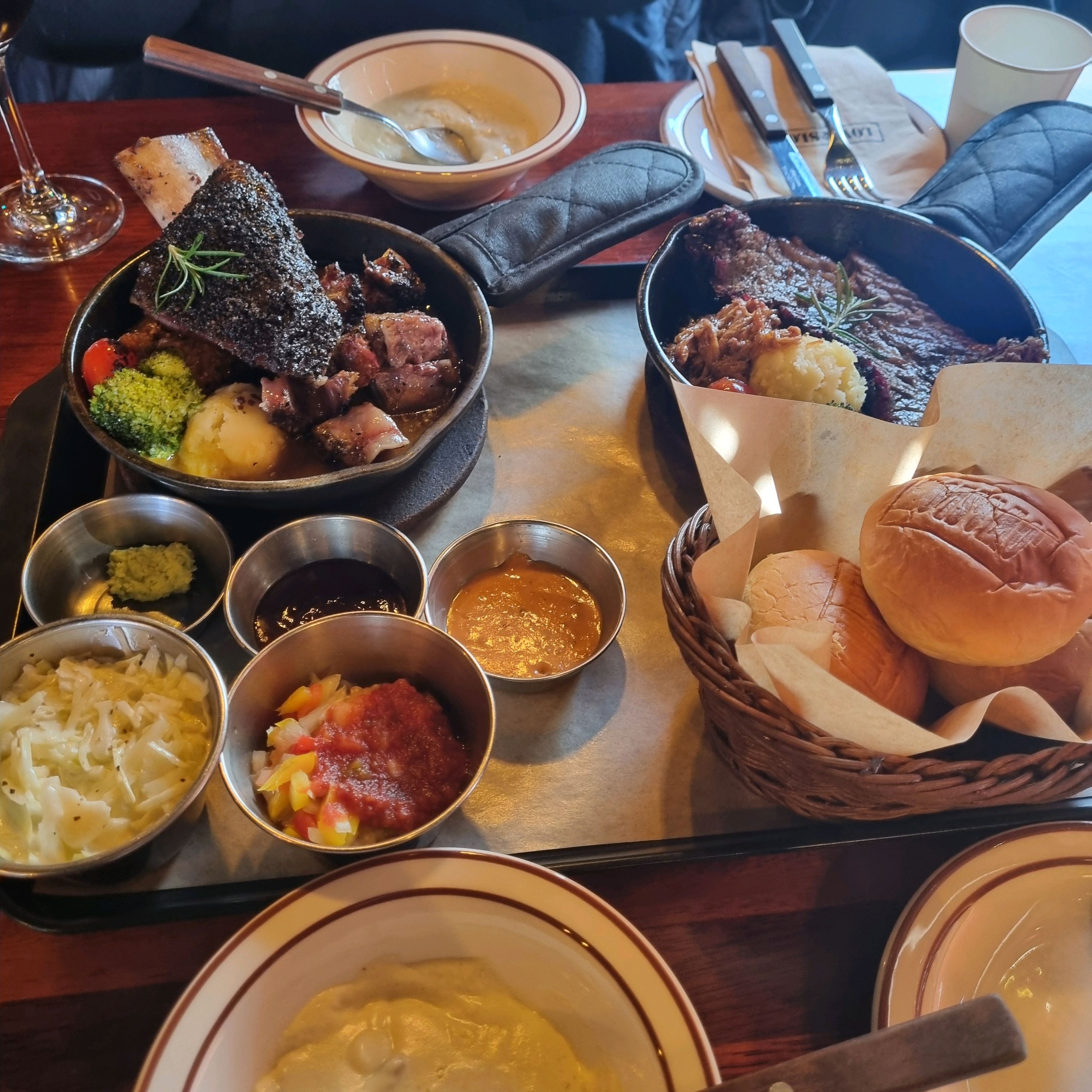 Itaewon Station Restaurant Low & Slow