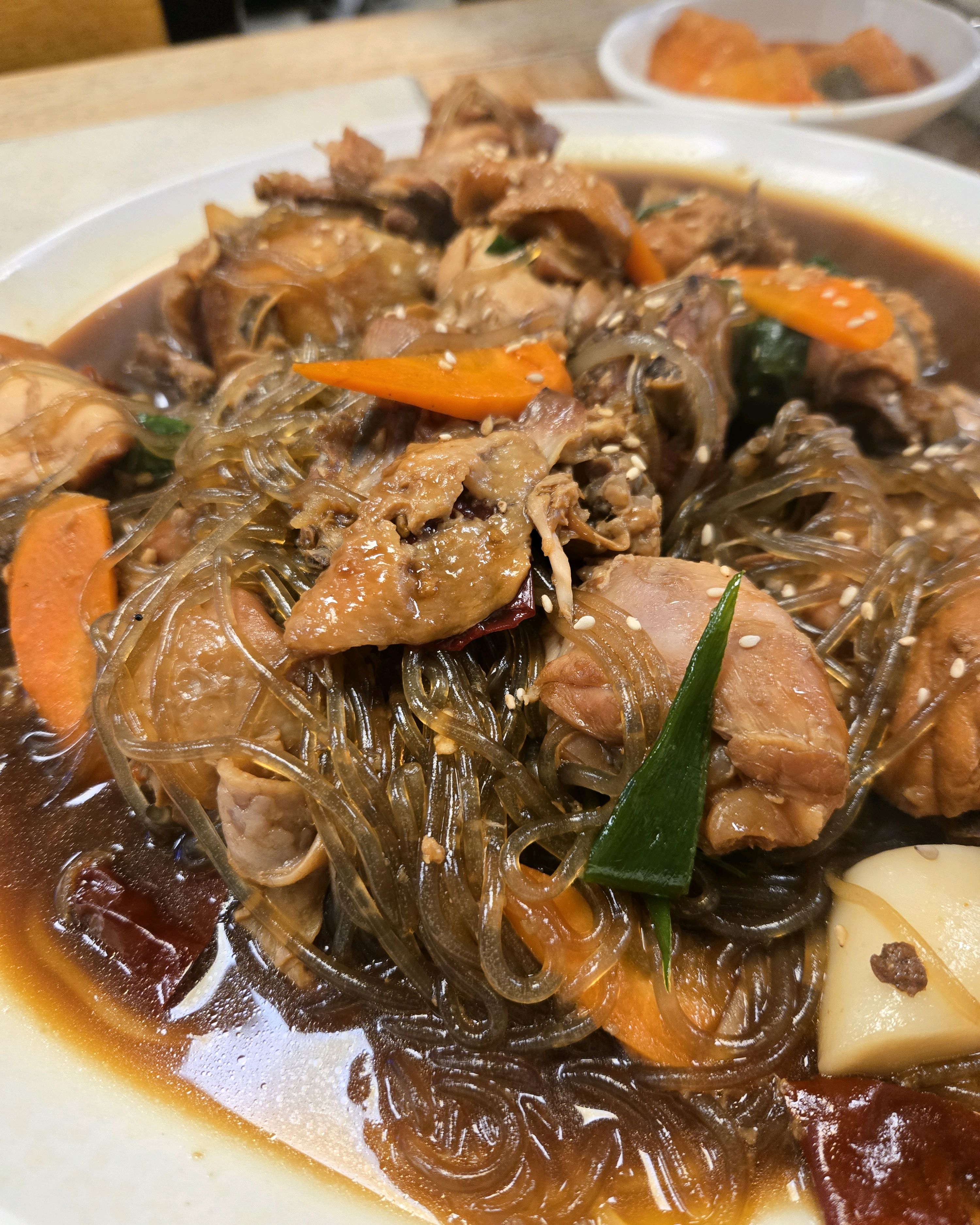 안동찜닭 먹으러 가려면 출발할때 미리 전화하고 가면 좋아요. 미리 전화하면 오래 기다리지