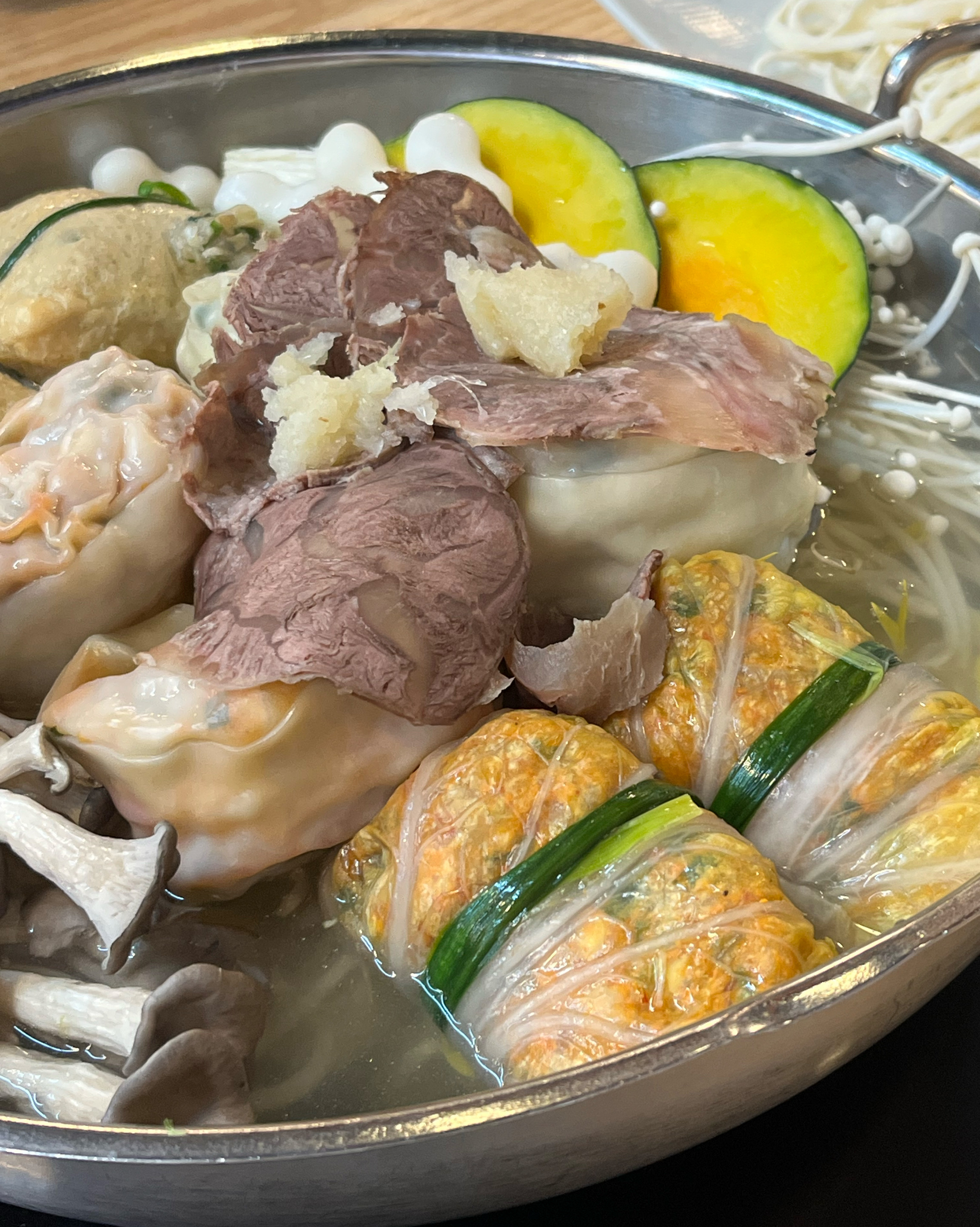 Ilmi Mandu Main Store, a famous restaurant in Hoeryong Station