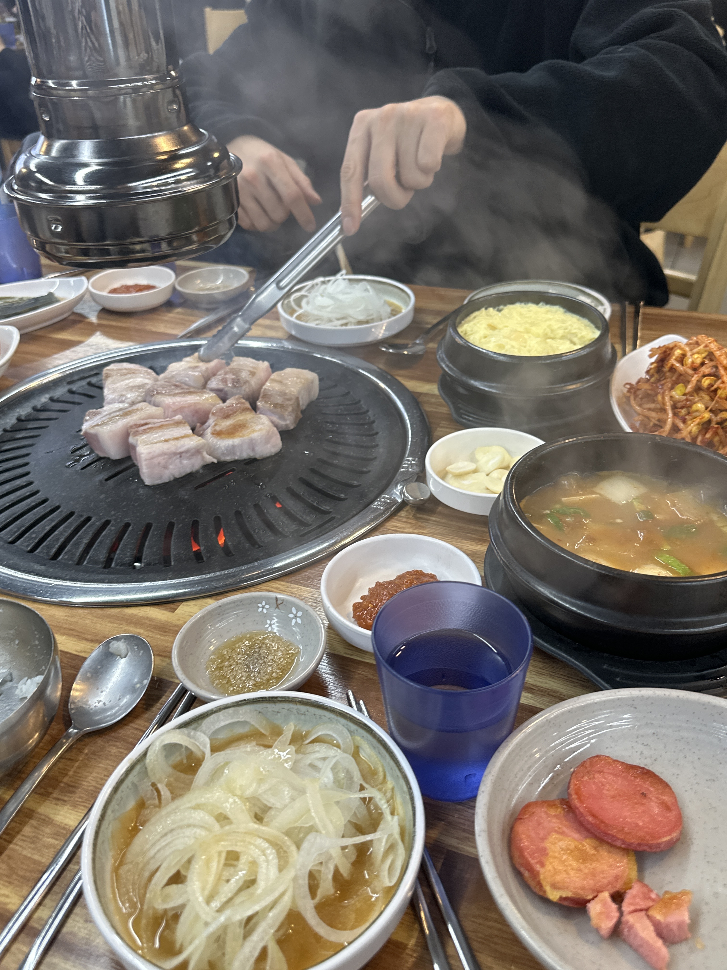 집 근처에 얼마나 맛있는 고기집있어서 너무 좋아요 - 권선동 맛집 그집애