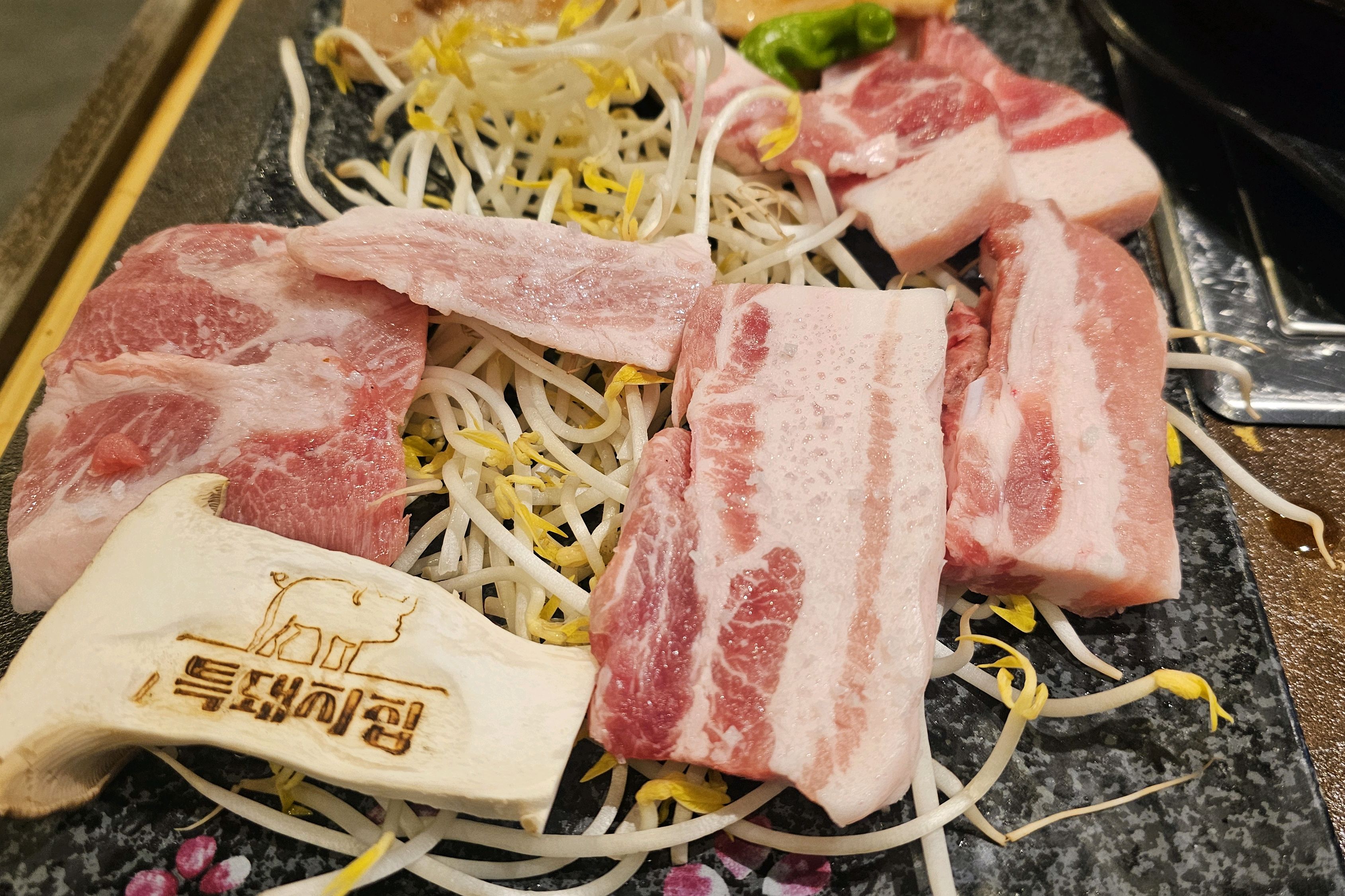 두번째 방문인데 너무 맛있어요🥰 고기질이 좋아서 잡내도 없고 고기가 쫀뜩쫀득하고 맛있어요
