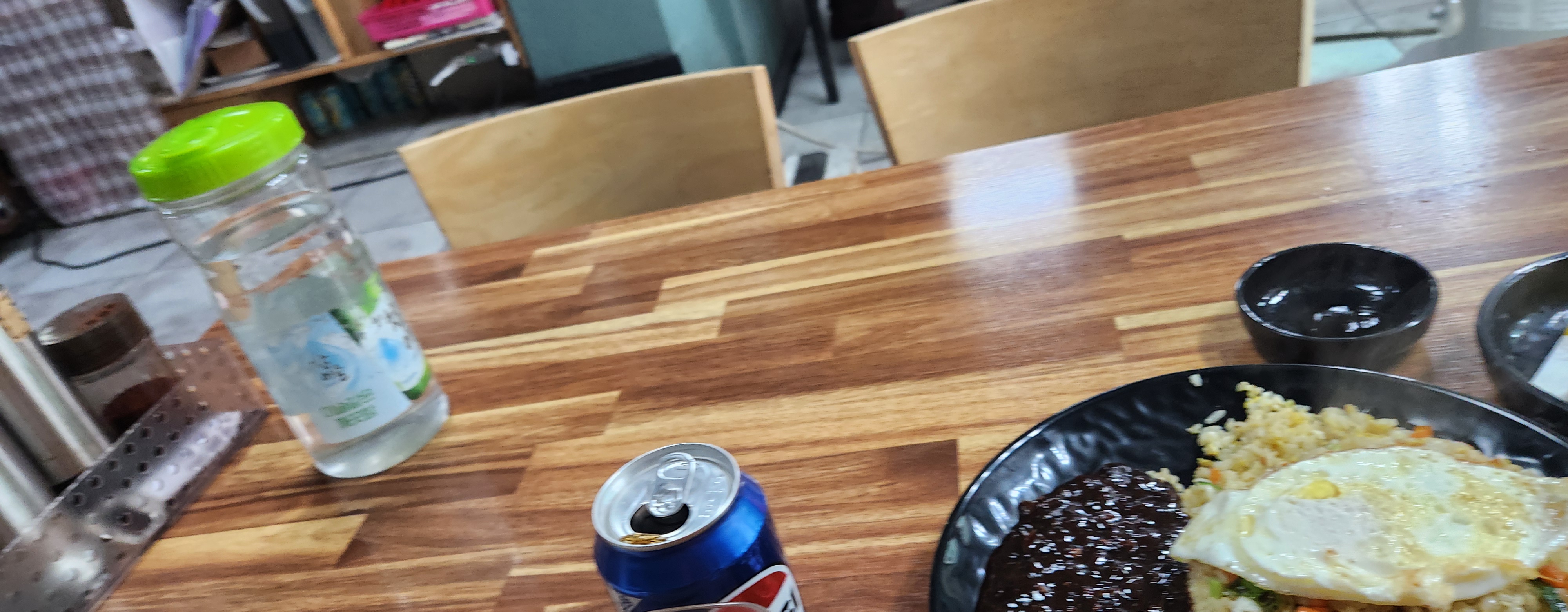 계란후라이 올려주는 집 처음 보내요 맛도 좋았고 깔끔해서 좋았습니다 잘 먹고 갑니다 대박나