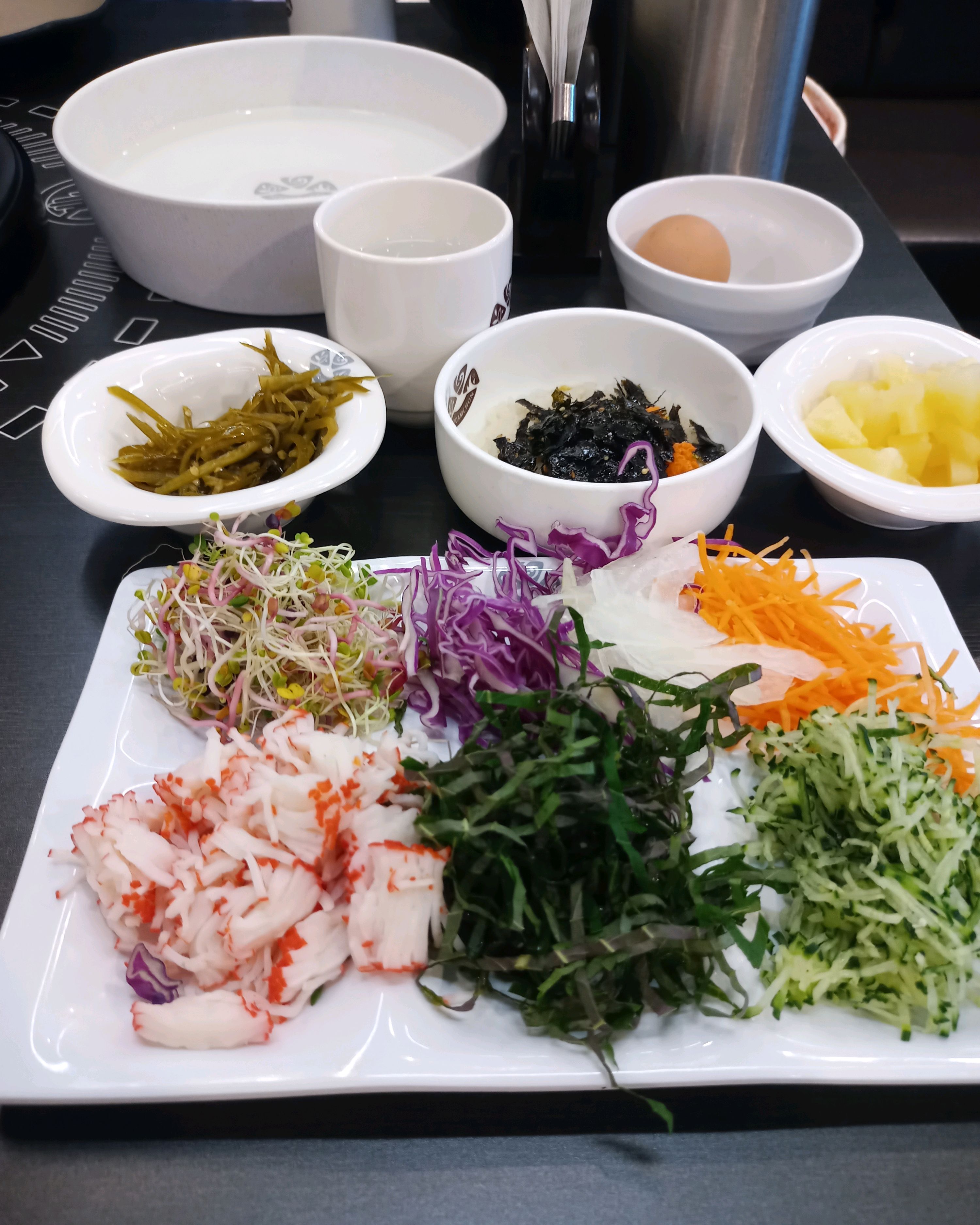 산동 맛집으로 가족과 자주 방문합니다 딸래미가 특히 샤브향 매니아라서 외식은 계속 여기로