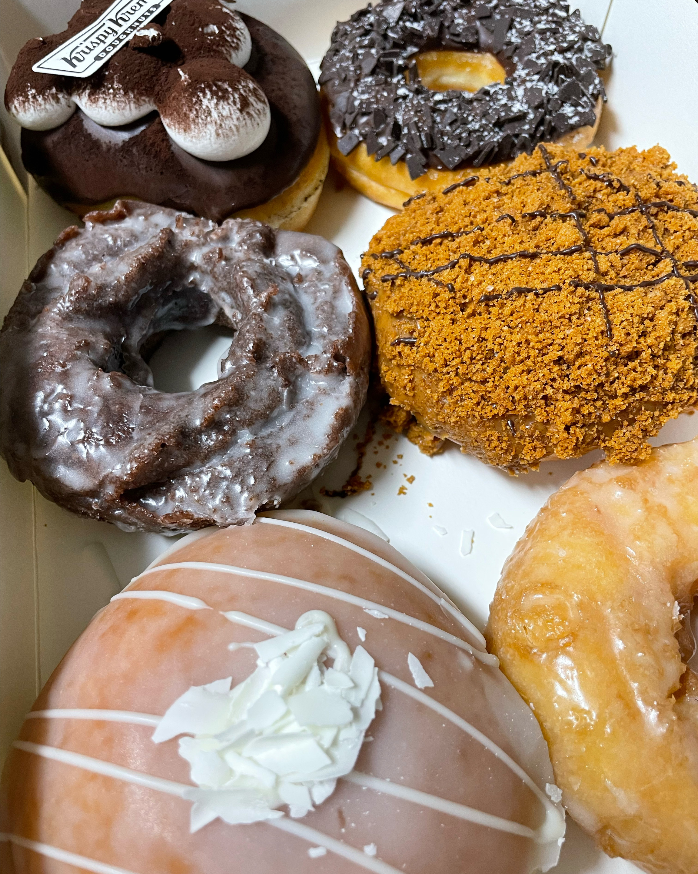 포장이 꼼꼼해요!! 로투스 존맛!! - 불당동 맛집 크리스피크림도넛 천안불당점