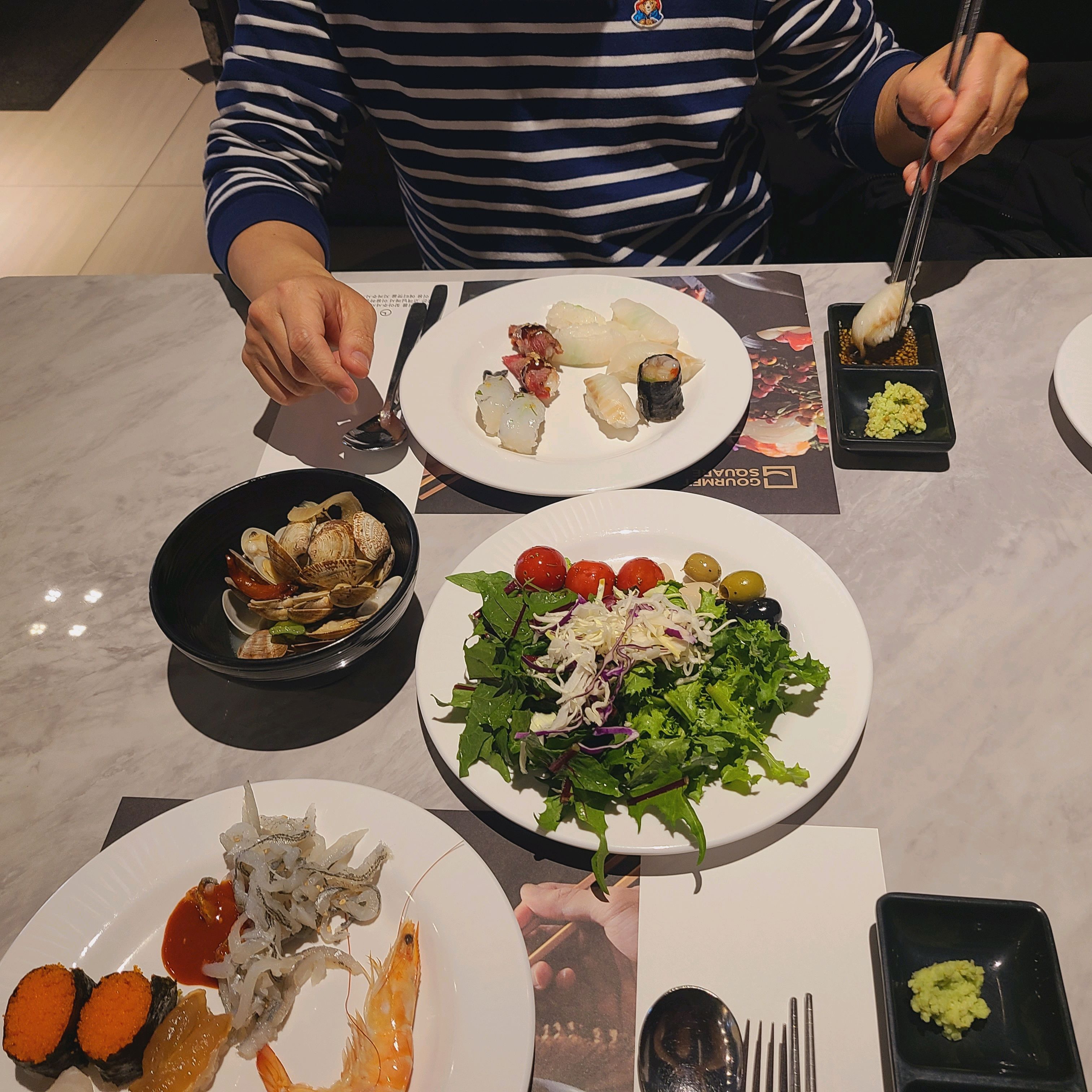 오랫만에 초밥먹고싶어서갔어요 - 수유 맛집 고메스퀘어 수유점