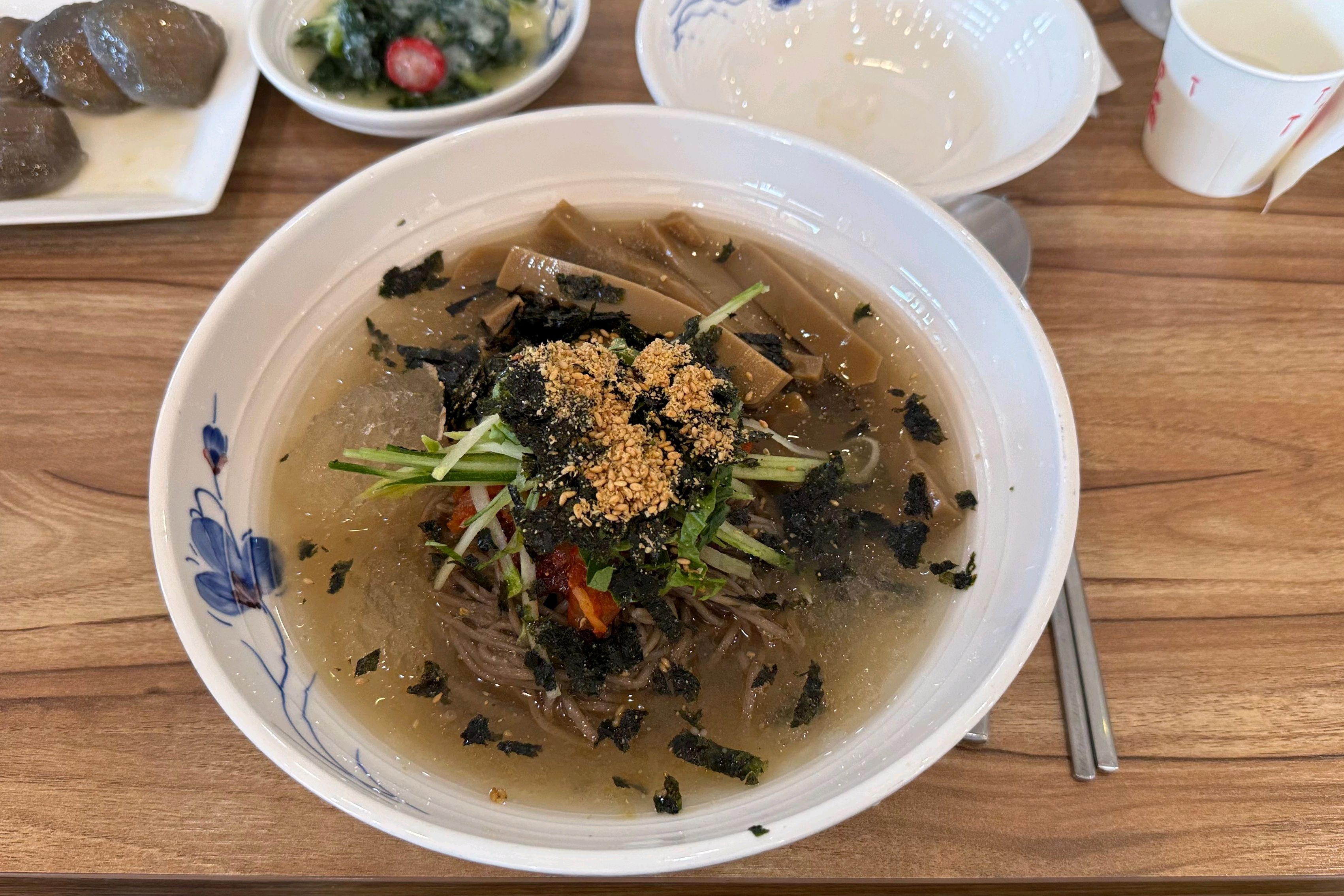 우연히 지나가다가 들어갔는데요 - 경포대 맛집 까막장이야기
