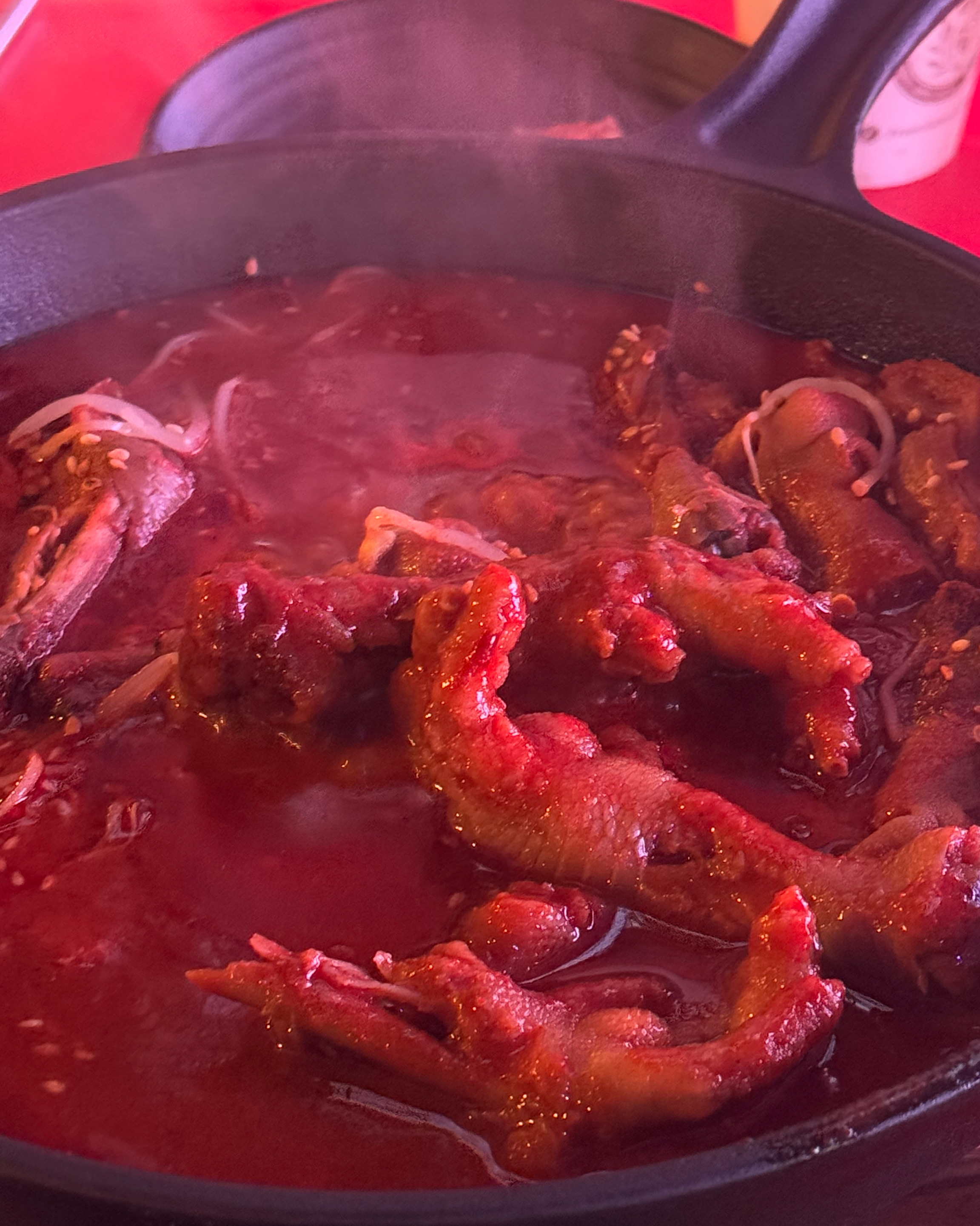 여행중 블로그 보고 처음 방문했는데 사장님도 너무 친절하시고 음식도 너무 맛있어요ㅎㅎ 닭발