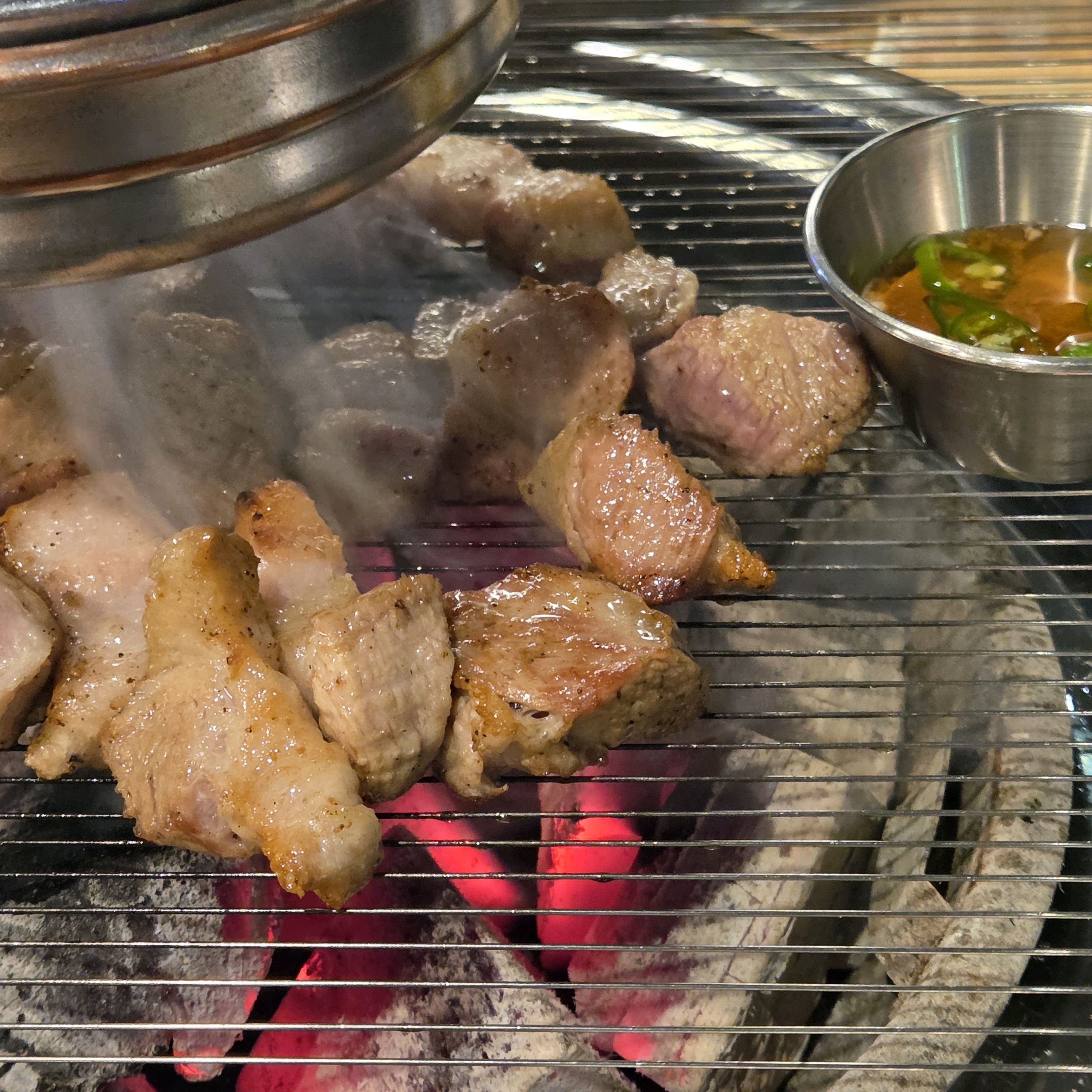 고기질이 정말 좋은 고깃집입니다-🍀 - 망원동 맛집 망원동고기집 본점