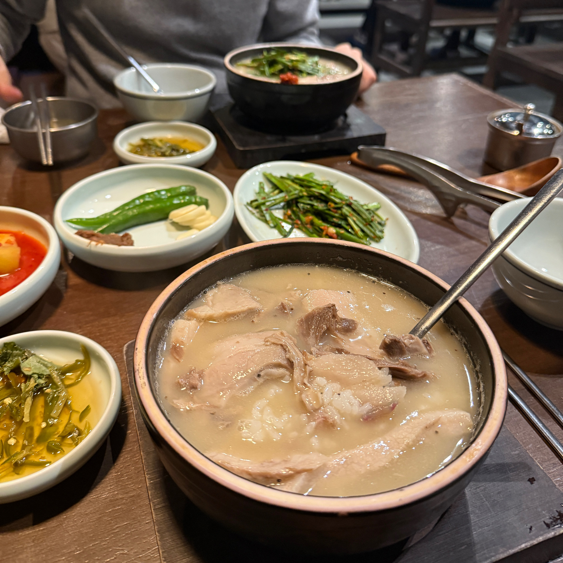 [광화문 맛집 엄용백 돼지국밥] 직접 가본 로컬 리뷰