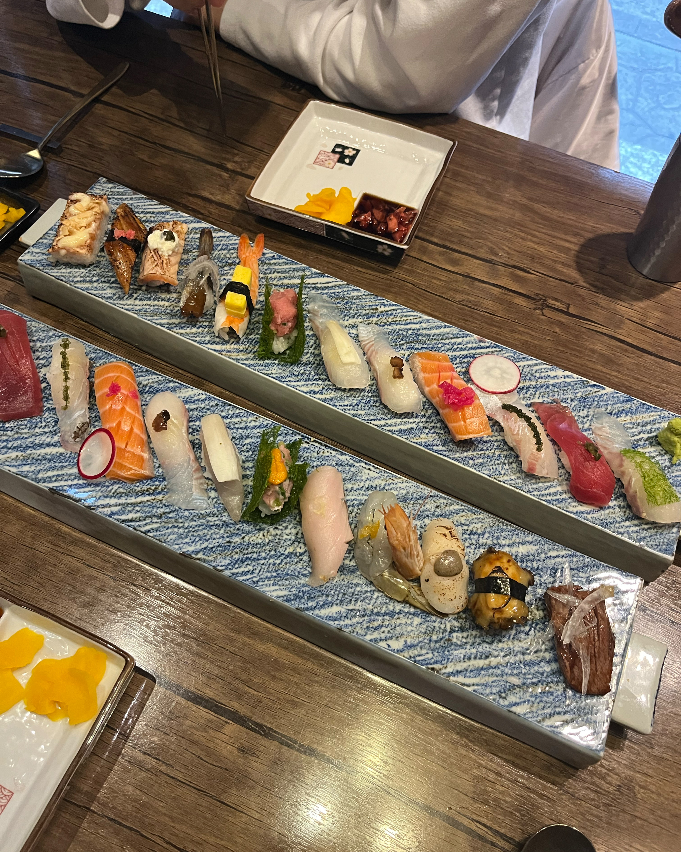 너무 맛있고 플레이팅도 이뻐요! 또 올 것 같아요 - 대전 맛집 안도스시