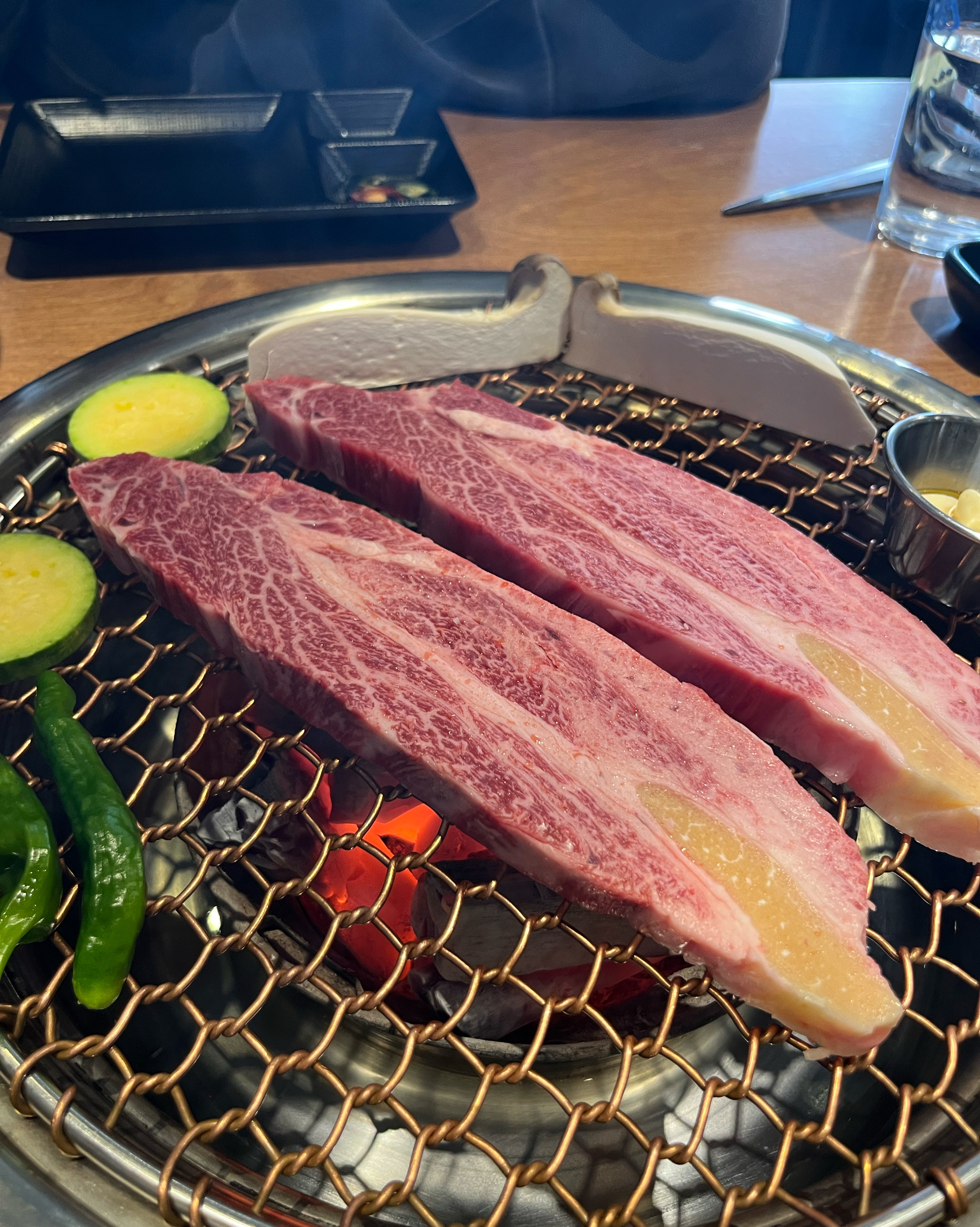 부산에서 먹은 소고기 중 손가락에 꼽을만큼 맛있어요 1주년 이벤트 중이니 꼭 방문해보세요 - 부산역 맛집 우겹다짐