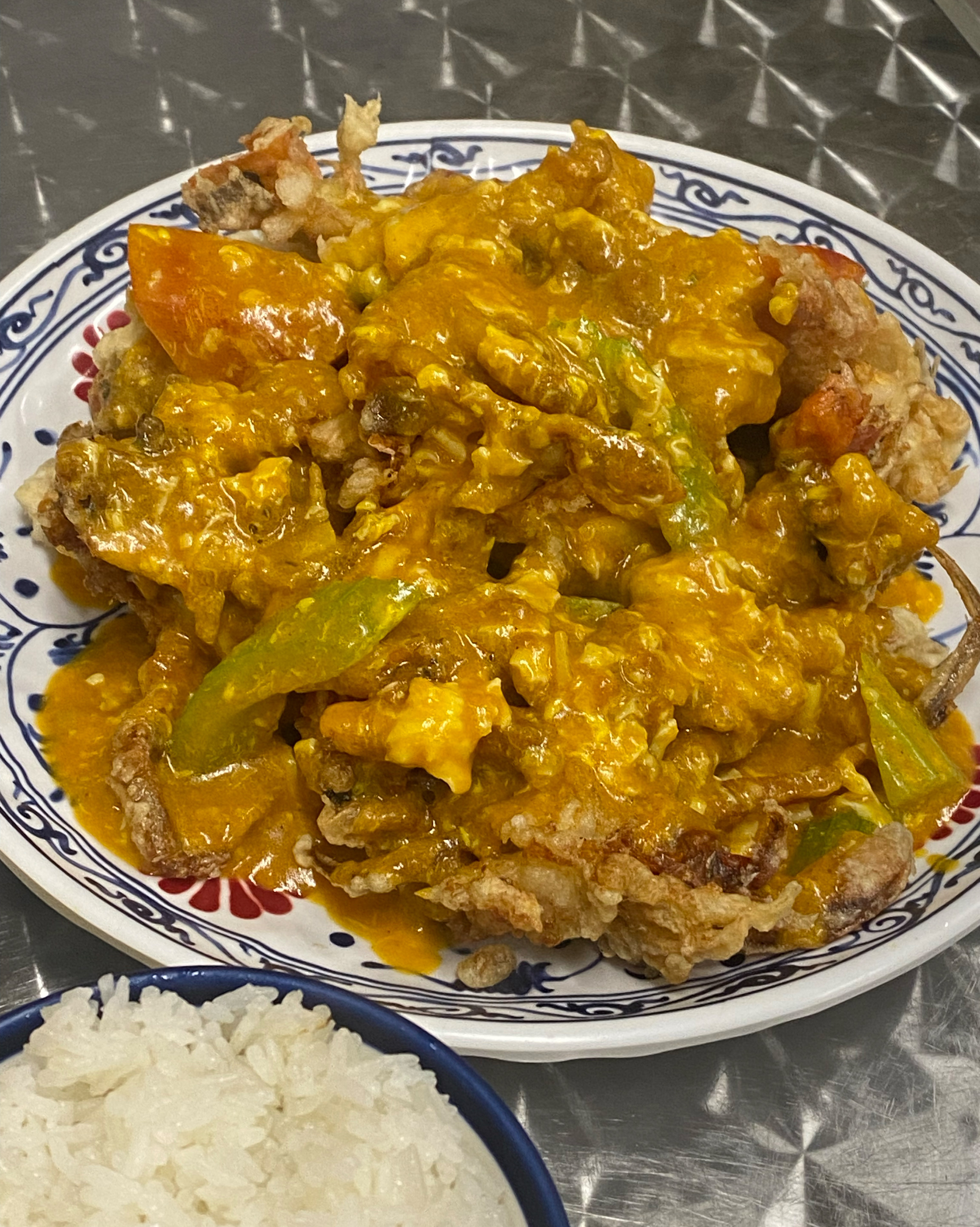 푸팟퐁커리도 팟타이도 공심채볶음도 정말 너무 맛있었어요 ㅠㅠ 주말에는 웨이팅이 심하다던데