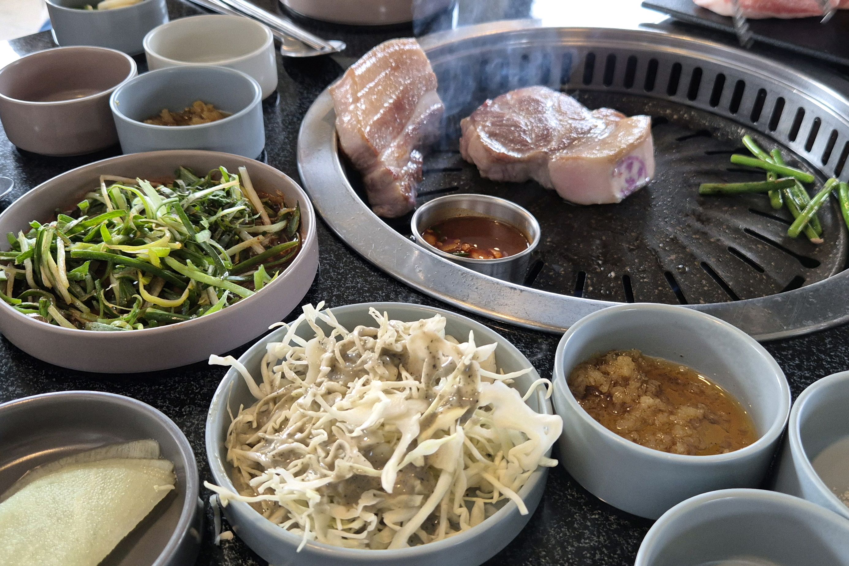 3년만에 재방문 했습니다. 이번에는 부모님 모시고 갔는데 너무 맛있다고 하셨어요! 고기설명