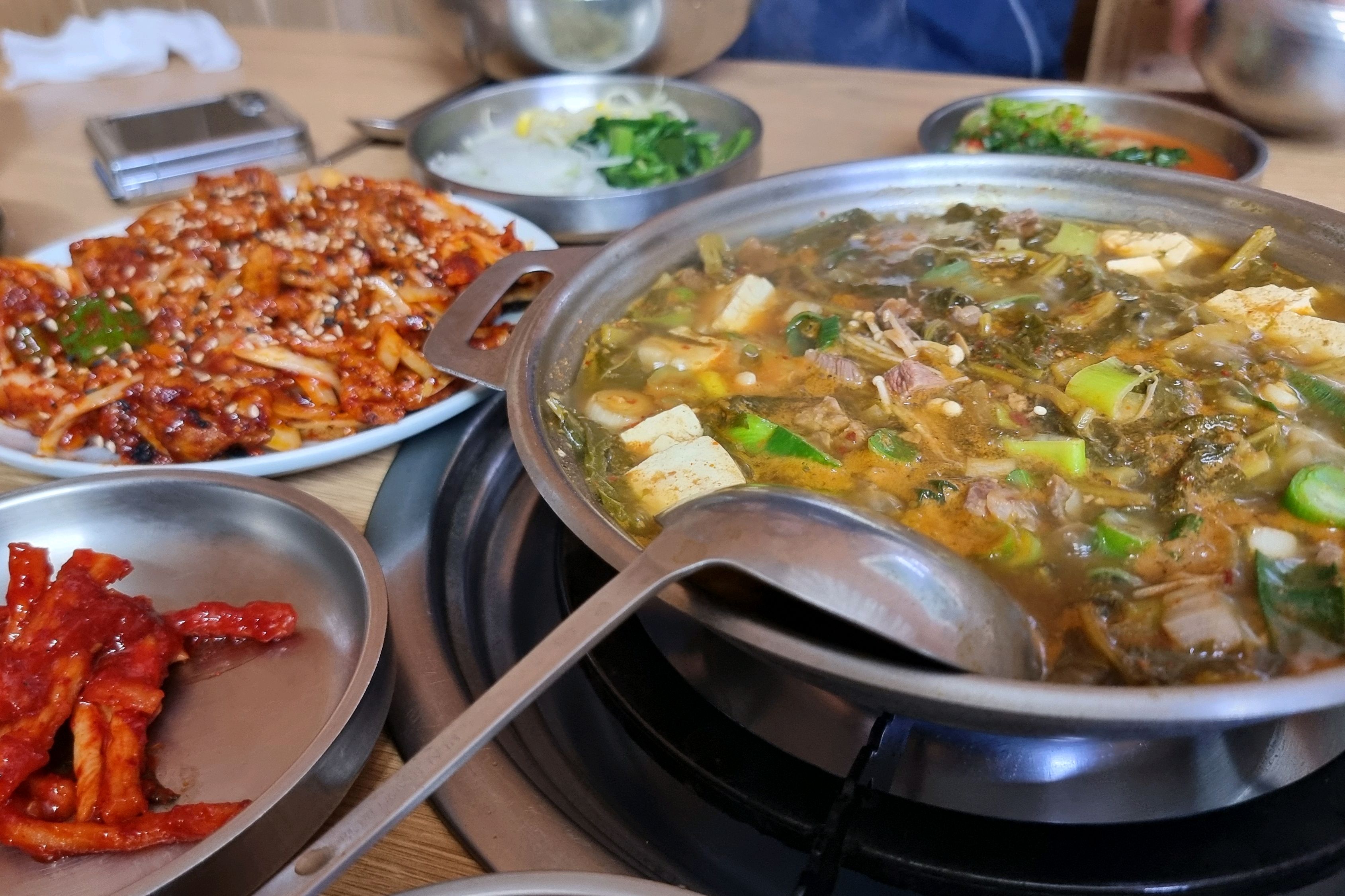대구 달성군 옥포읍 기세리 879-5 - 대구 맛집 솔밭생수식당