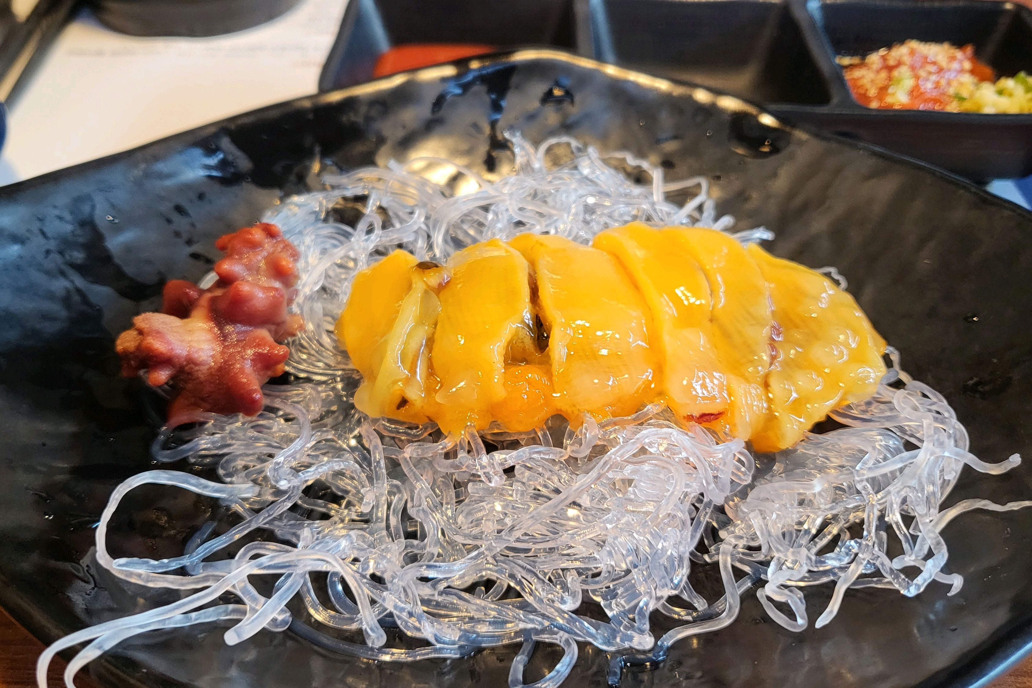 싱싱한 회를 맛있게 먹을 수 있어서 너무 좋아요 : ) 사장님 정말 친절하세요 - 문정동 맛집 물고기자리 송파점